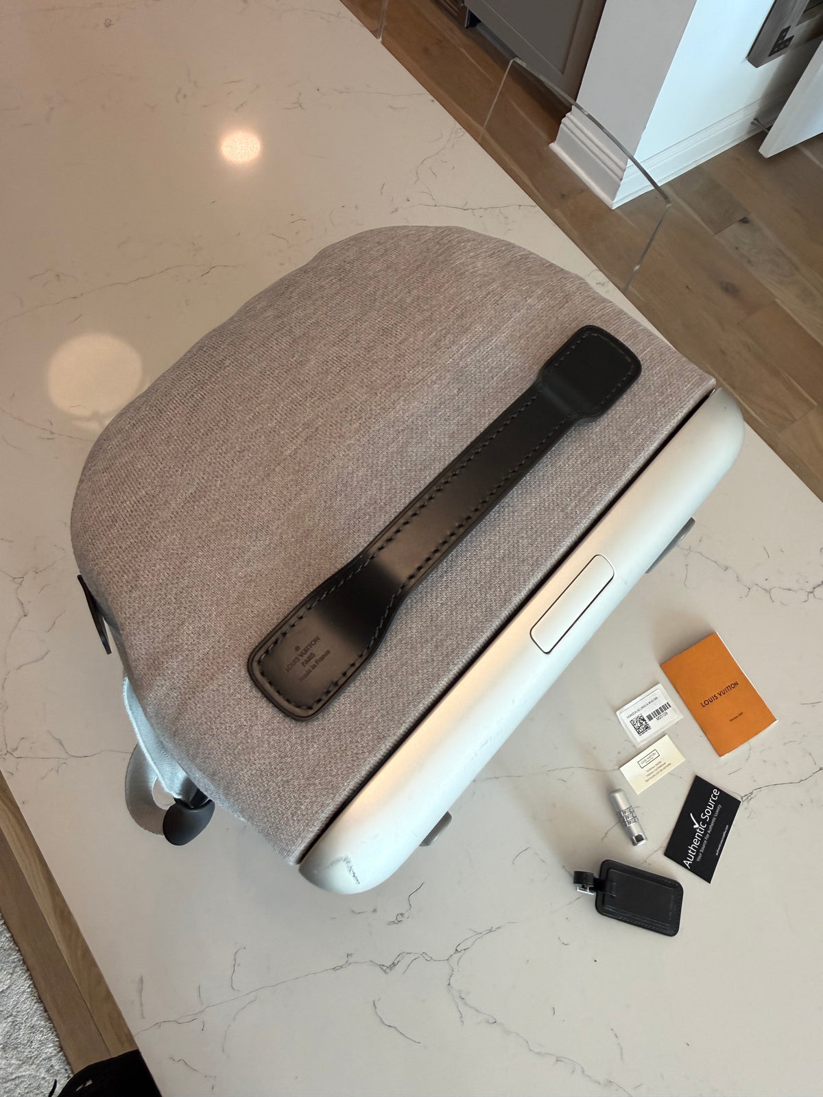 Louis Vuitton Soft Horizon Rolling Luggage