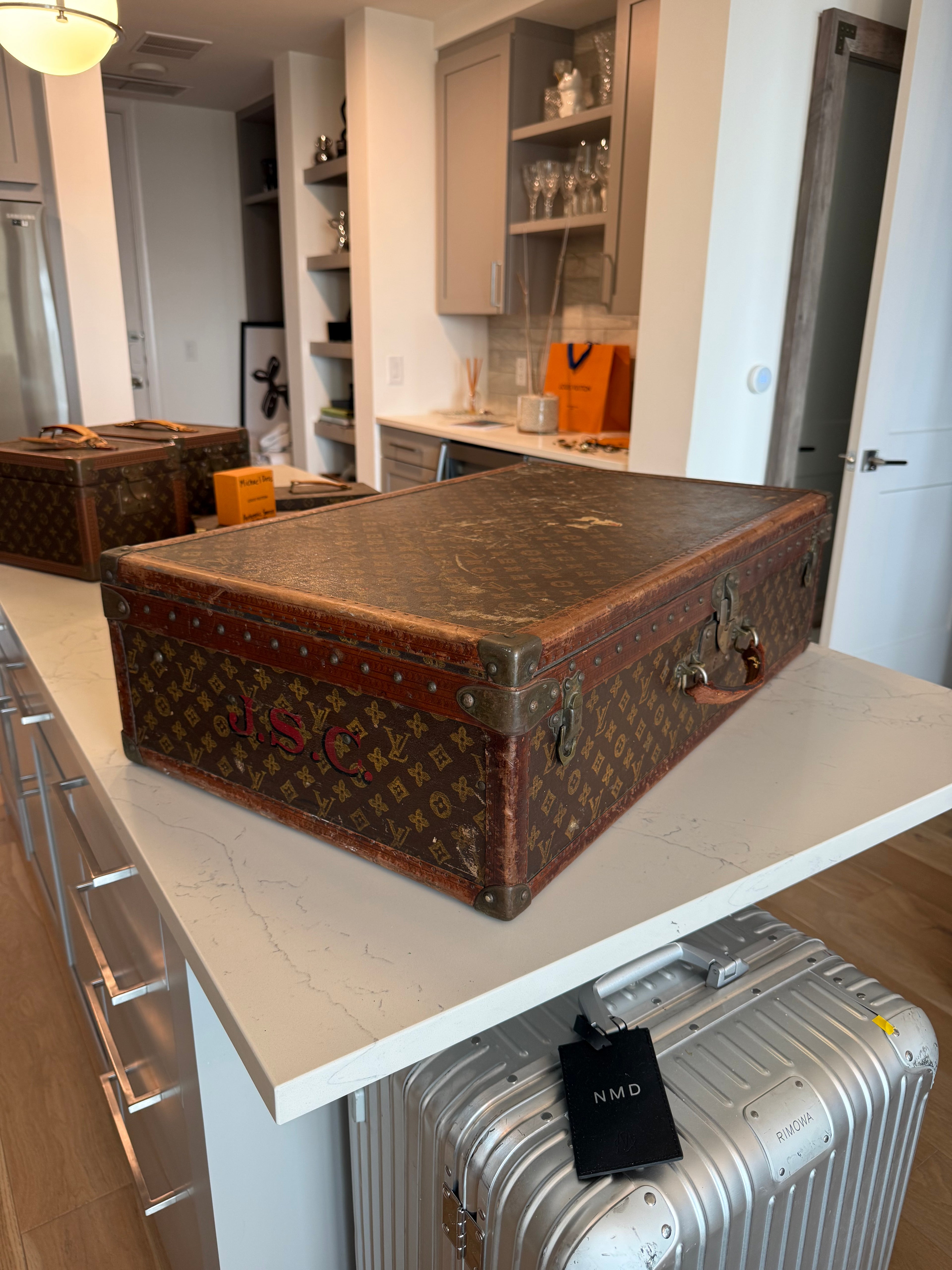 Louis Vuitton Rare Vintage Trunk - 75