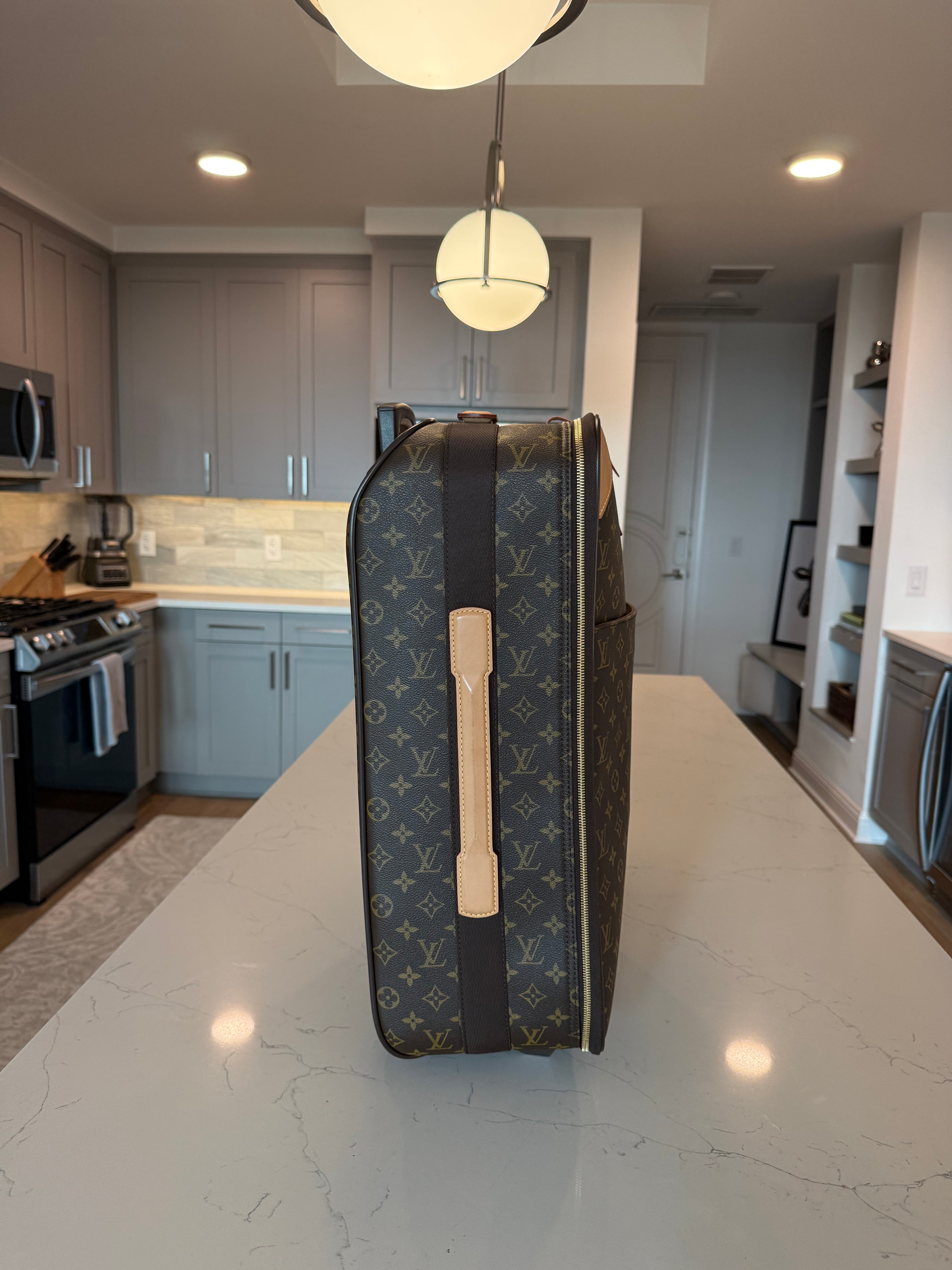 Louis Vuitton Pegase 55 Carry On