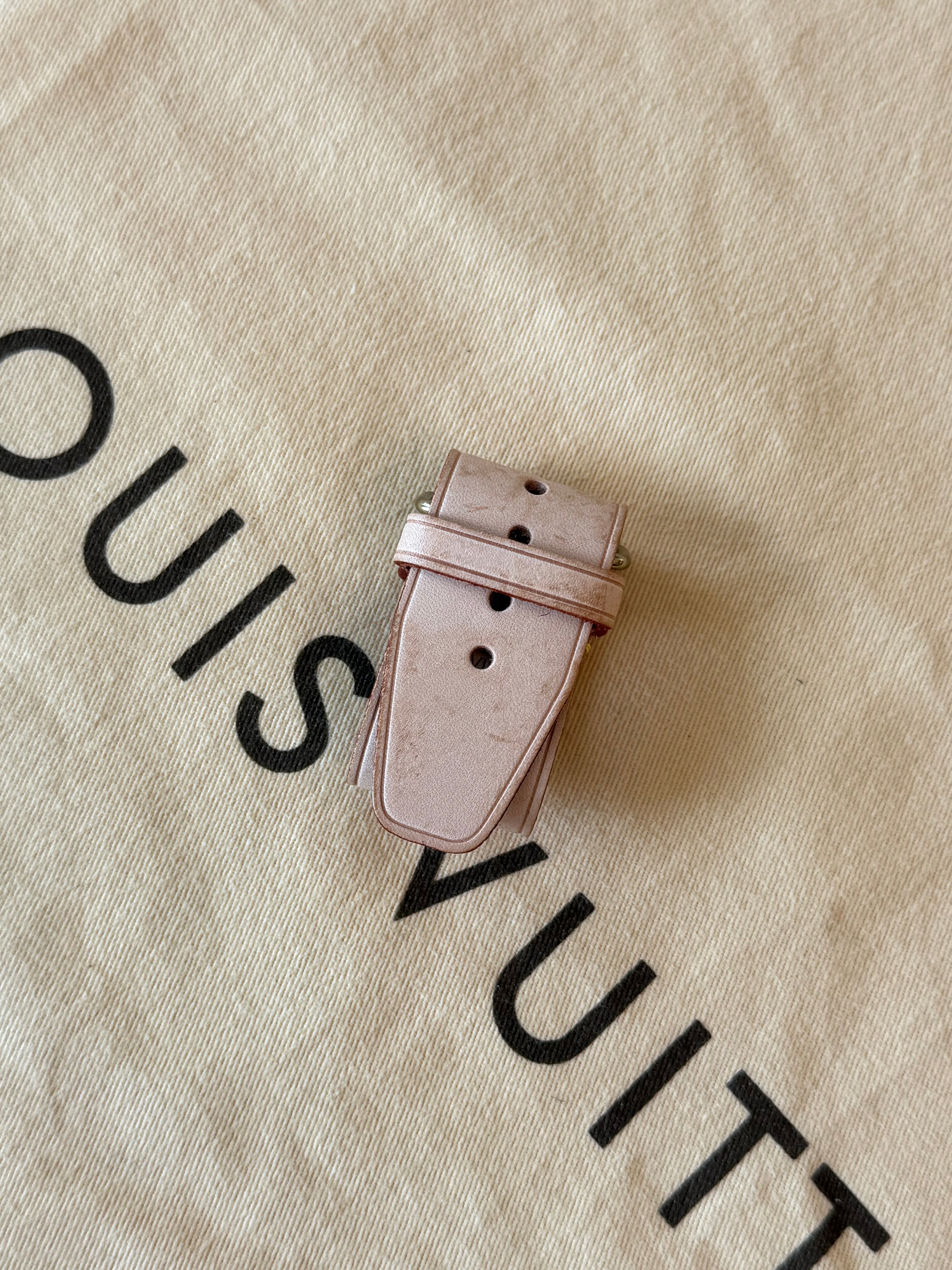 Louis Vuitton Poignet Handle Holder