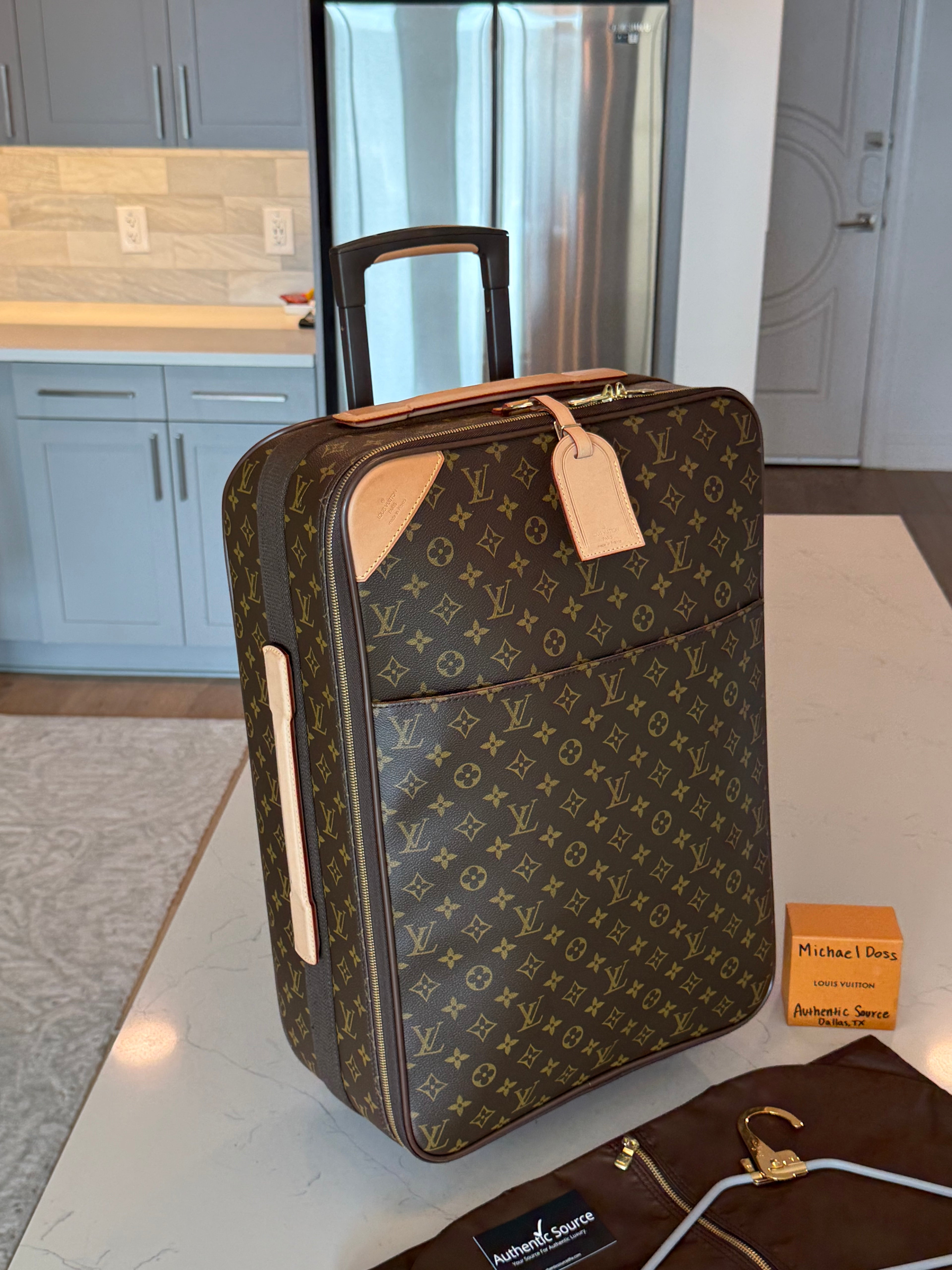 Louis Vuitton Pegase 55 with Garment Bag Set
