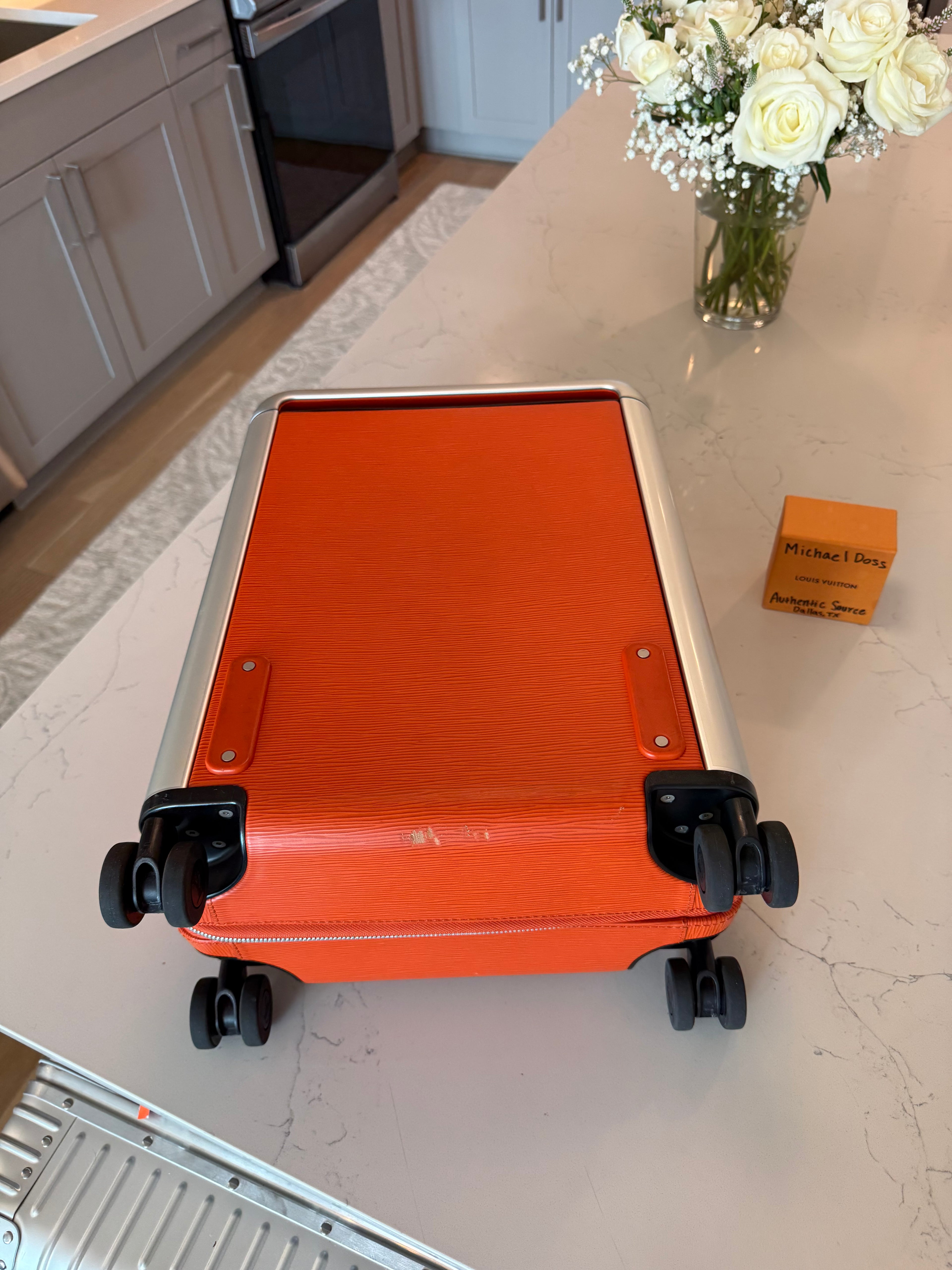 Louis Vuitton Horizon 50 Epi Orange