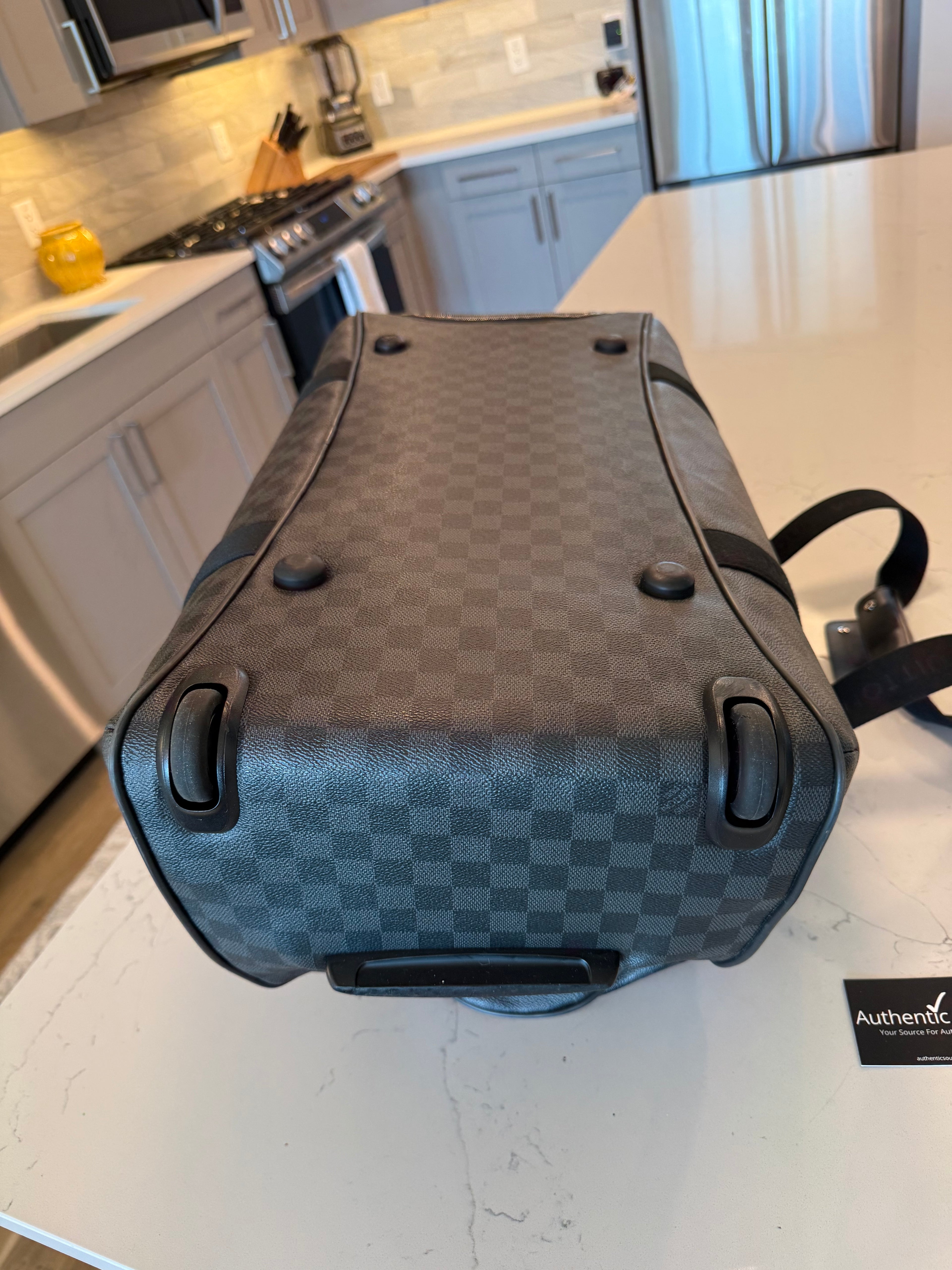 Louis Vuitton Neo Eole 65 Damier Graphite