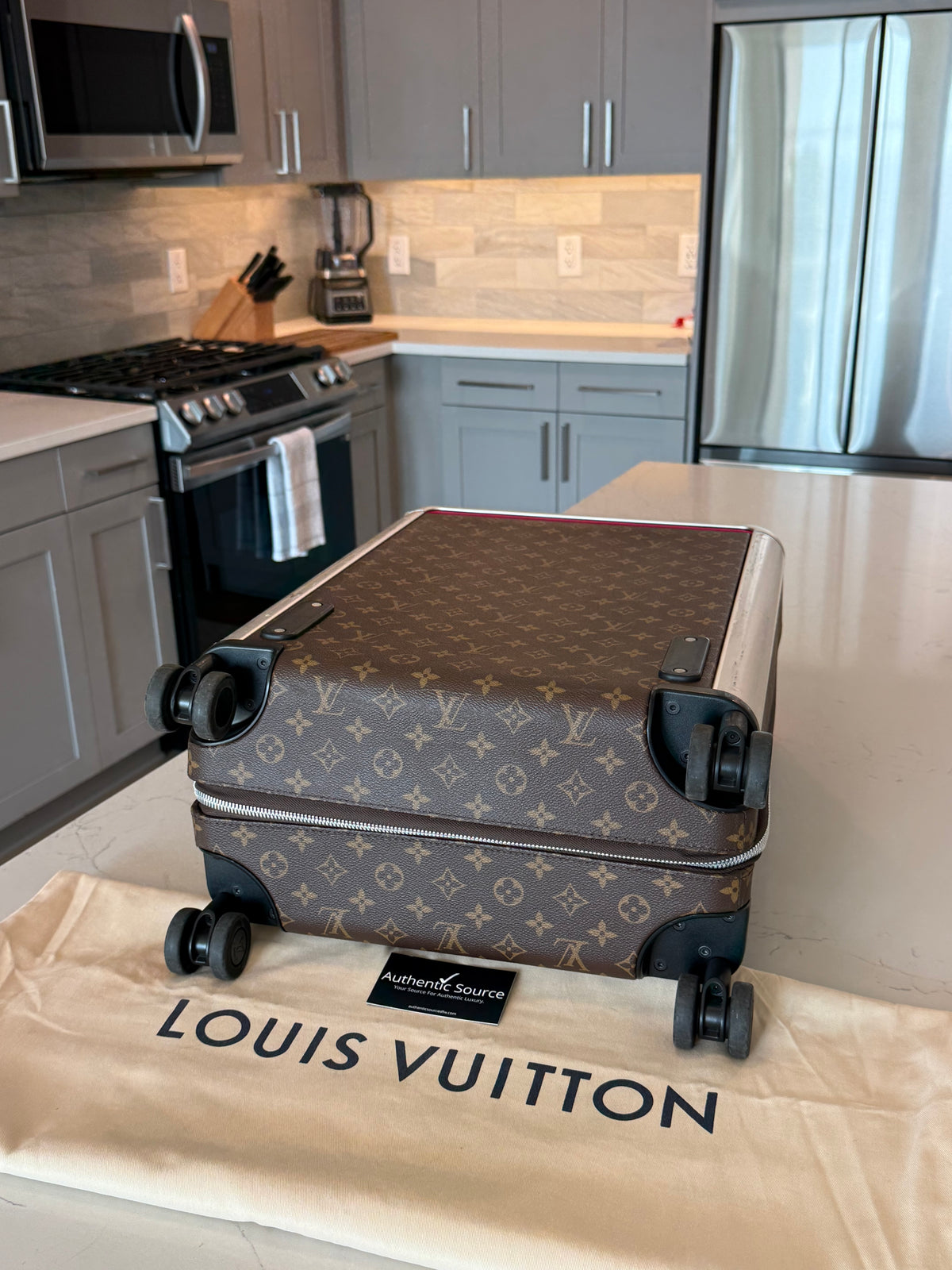 Louis Vuitton Horizon 55 Monogram Pink Colormania - RARE