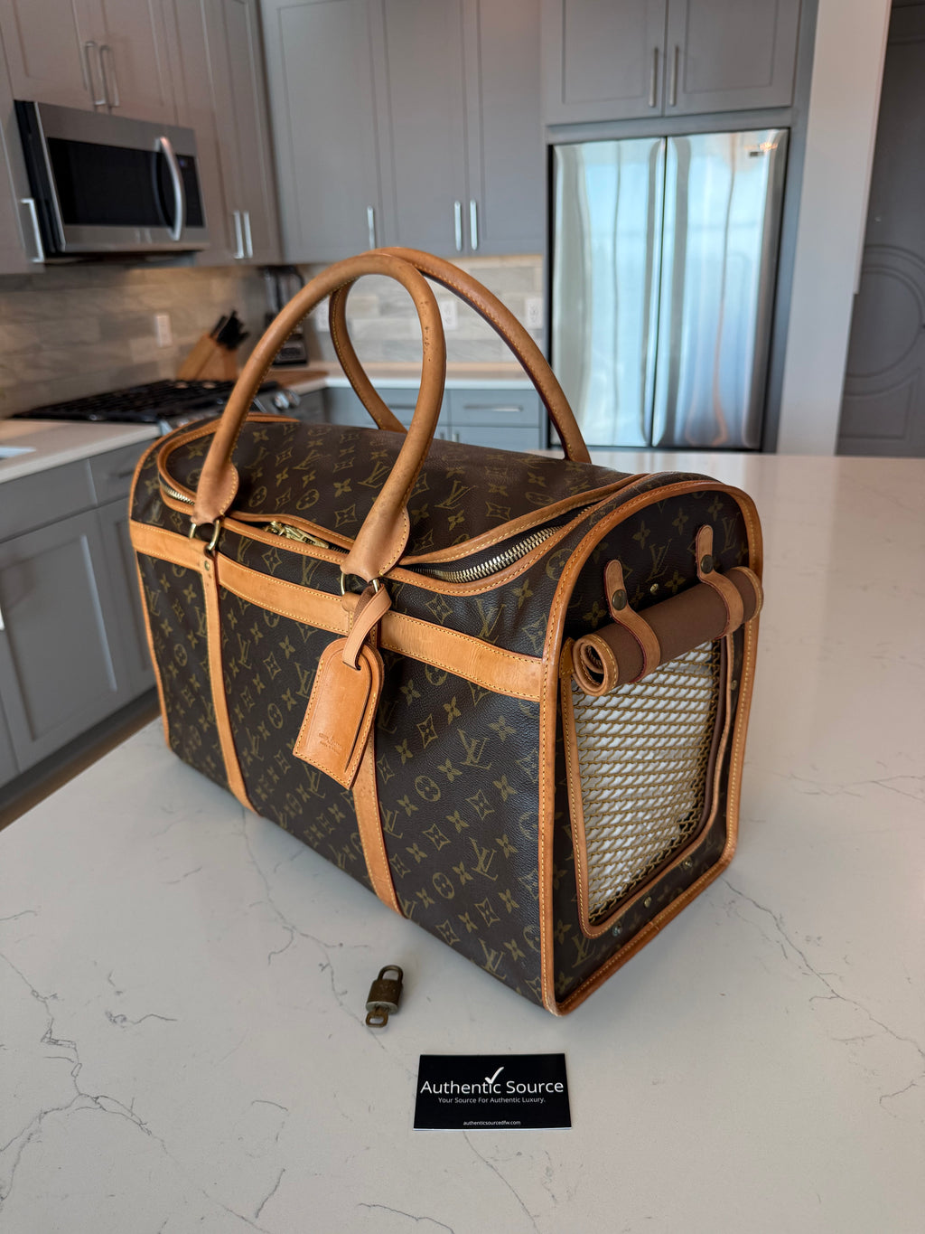 Louis Vuitton Pet Carrier Sac Chein 50