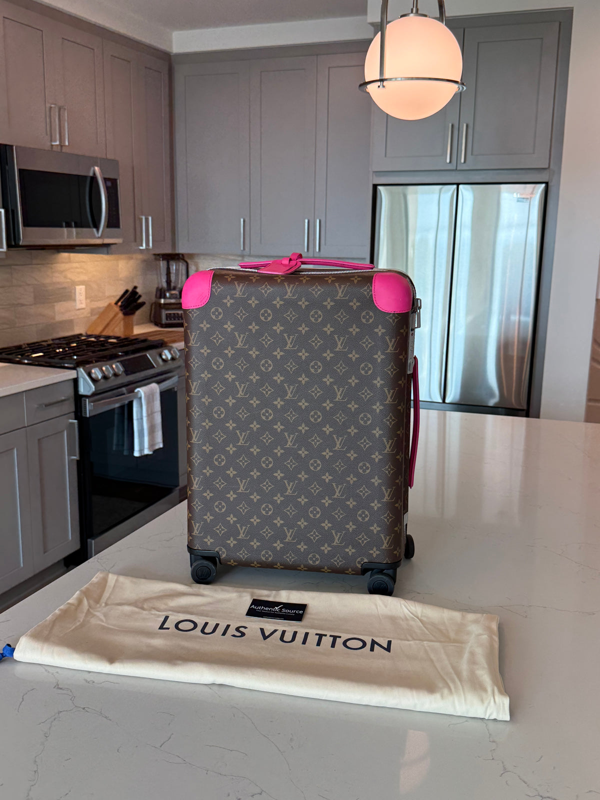 Louis Vuitton Horizon 55 Monogram Pink Colormania - RARE