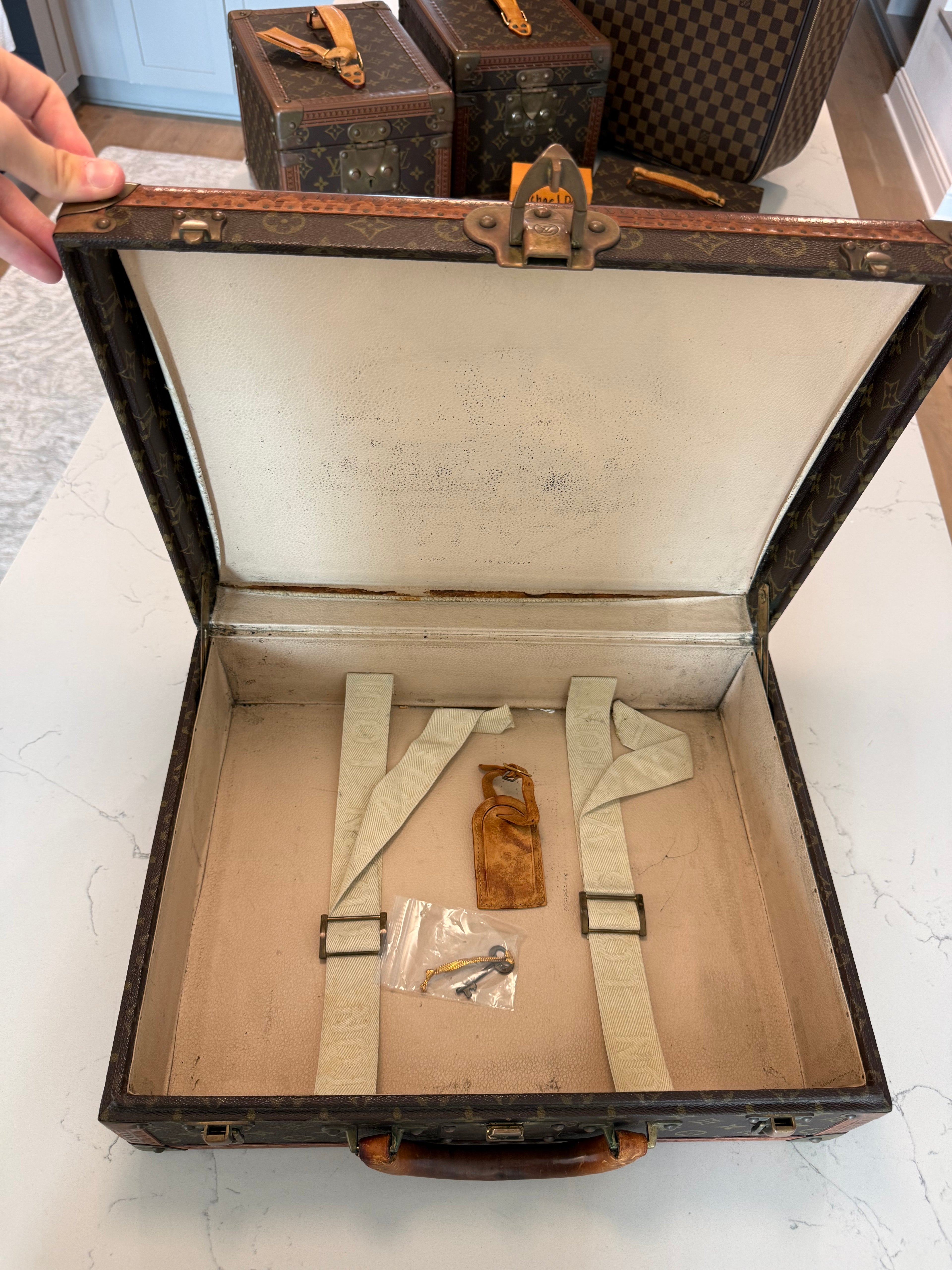 Louis Vuitton Bisten 50 Trunk