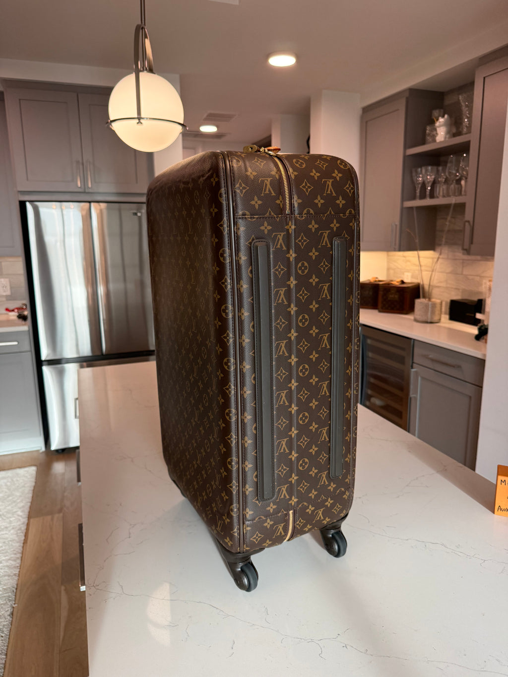 Louis Vuitton Zephyr 70