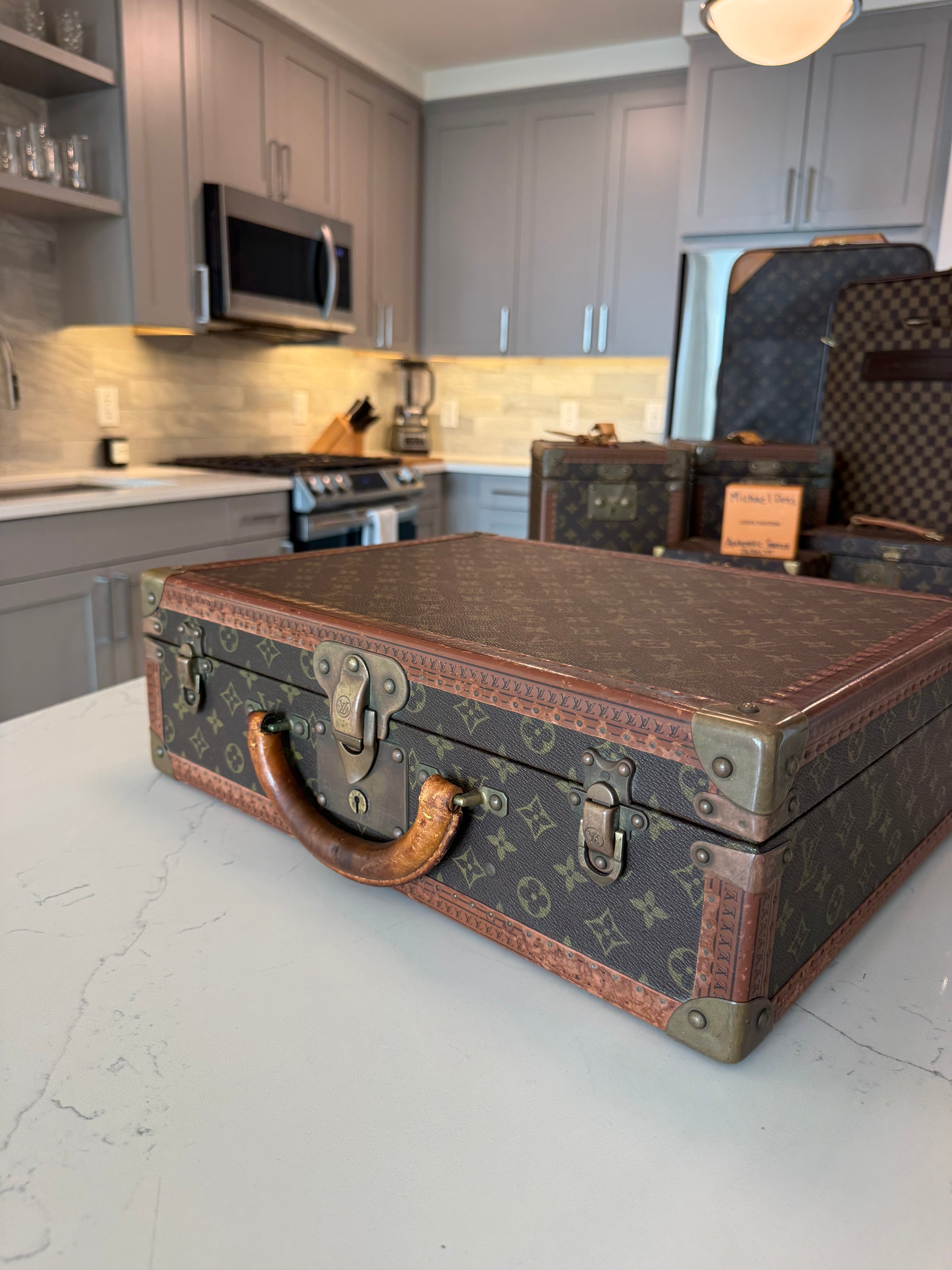 Louis Vuitton Bisten 50 Trunk