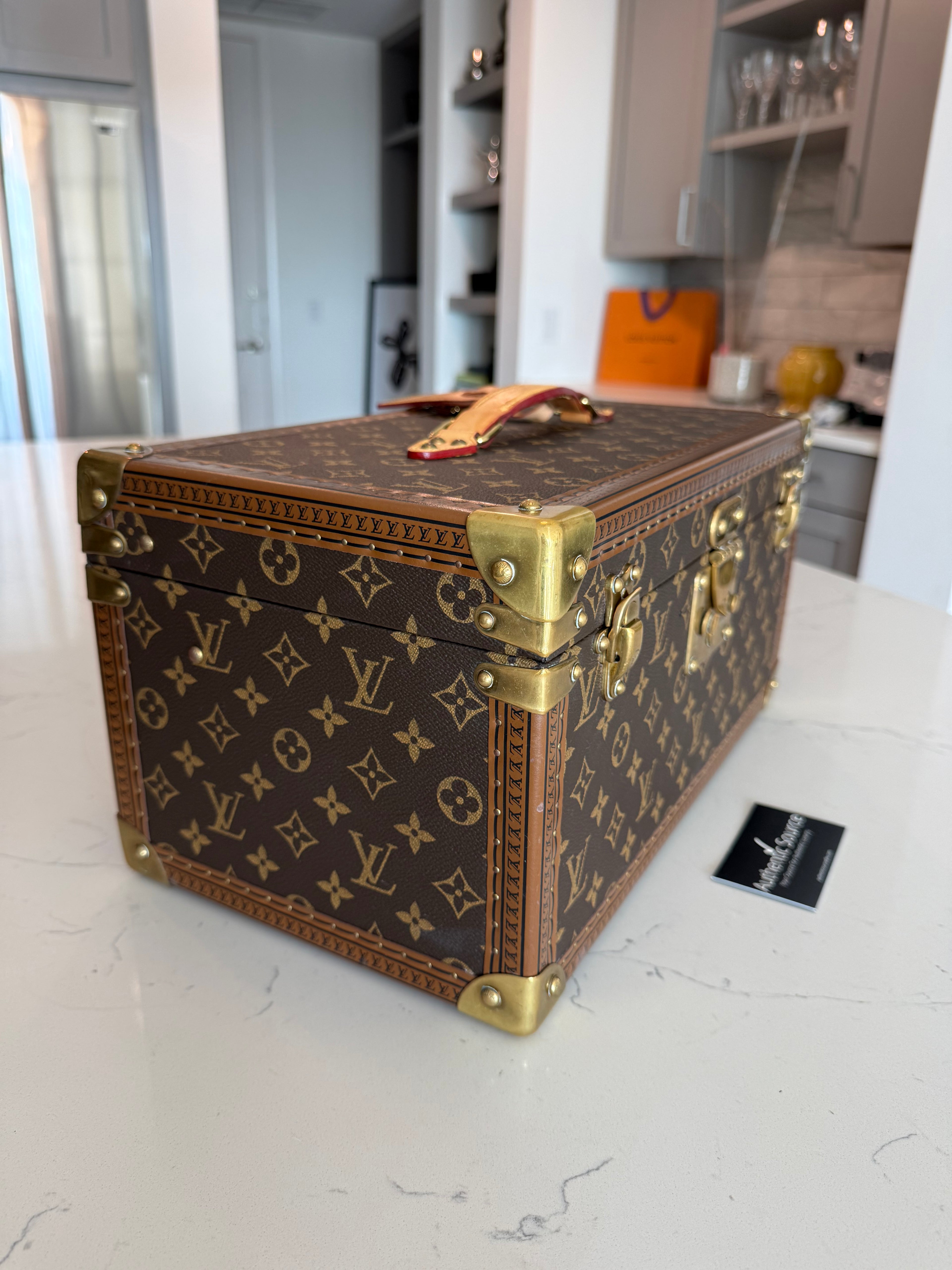 Louis Vuitton Boite Bouteilles Trunk
