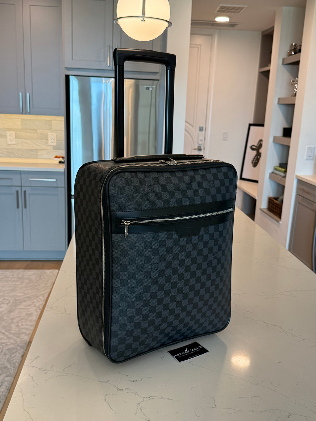 Louis Vuitton Pegase 45 Damier Graphite