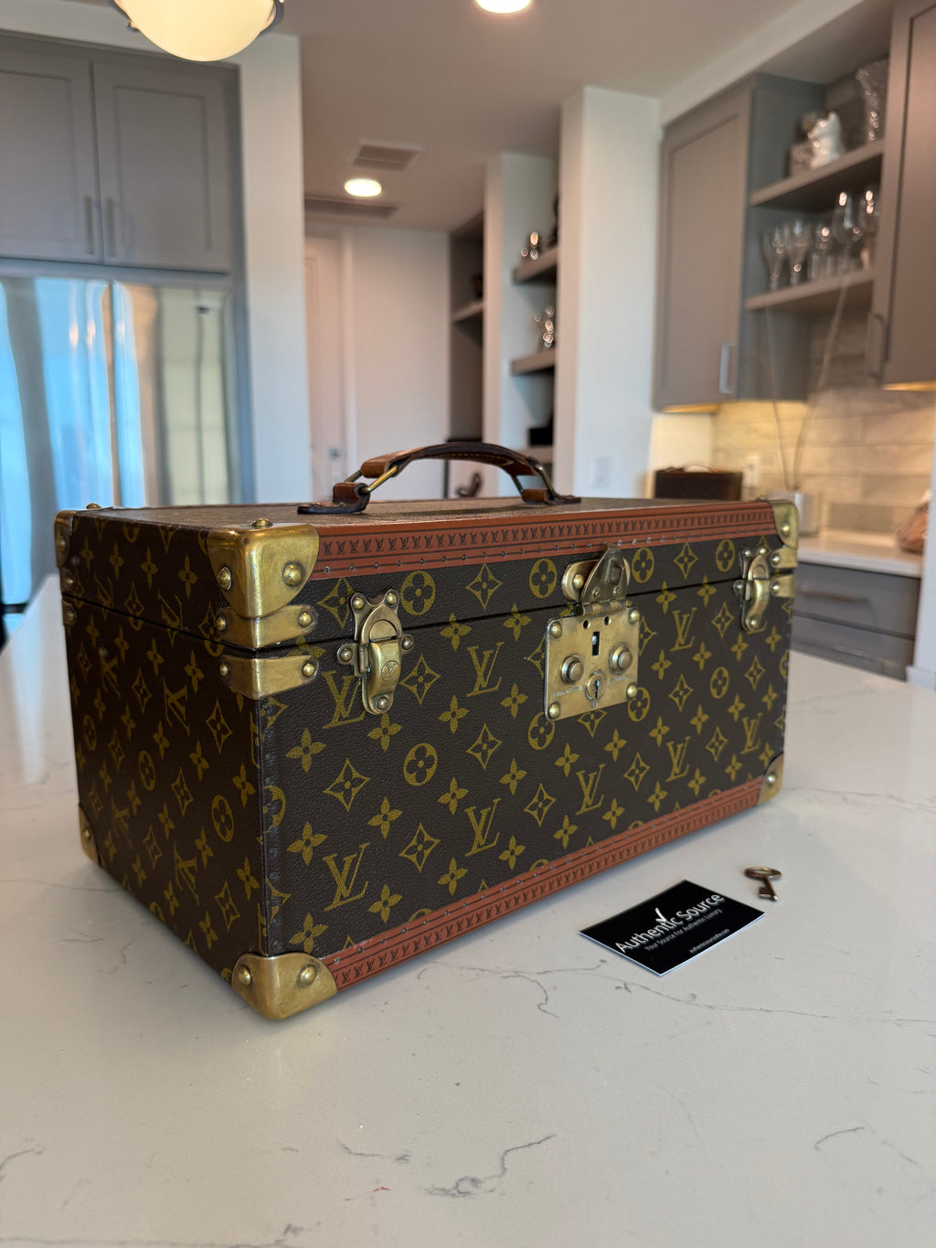 Louis Vuitton Boite Bouteilles Trunk