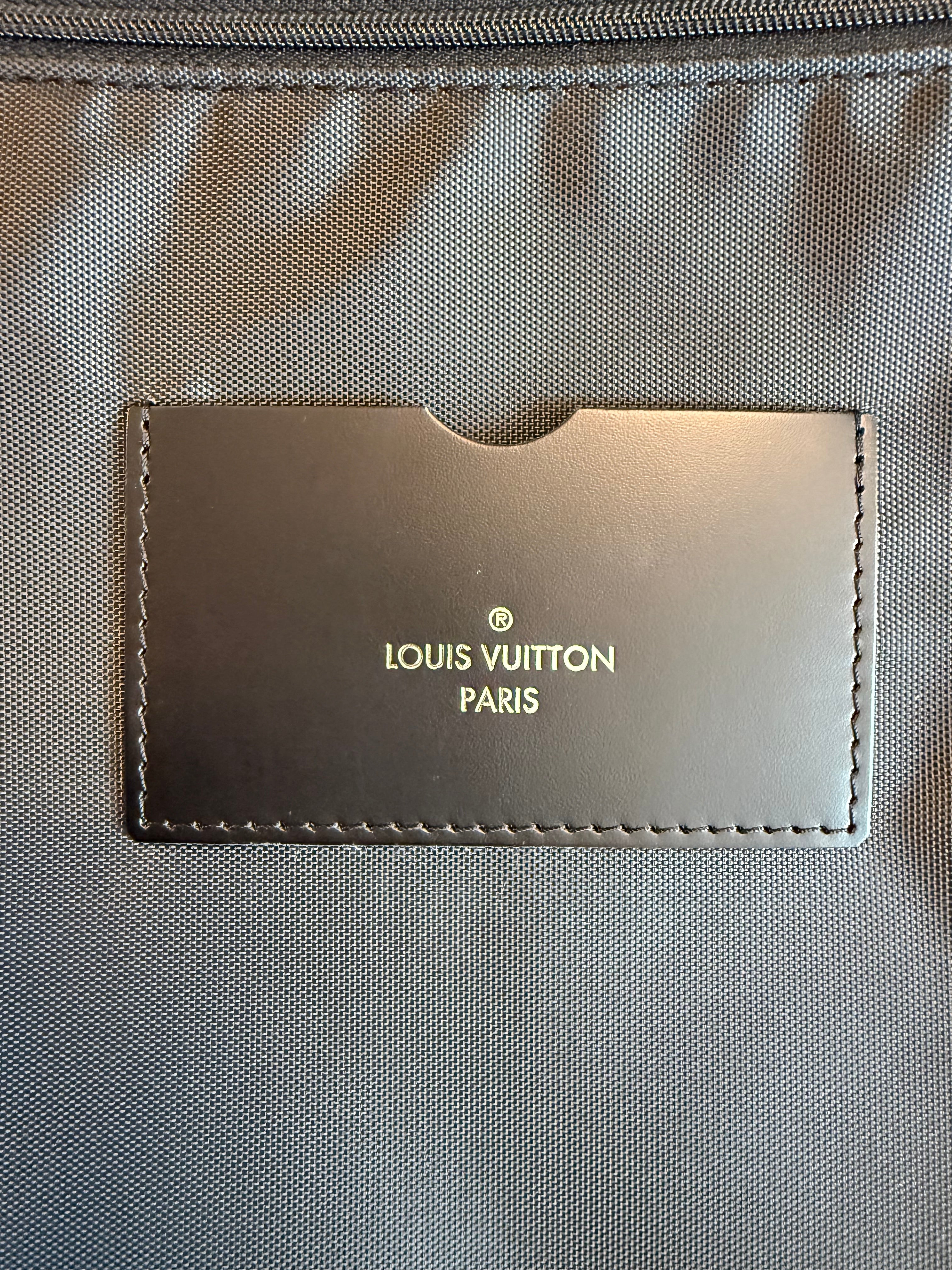 Louis Vuitton Pegase 45 Damier Graphite