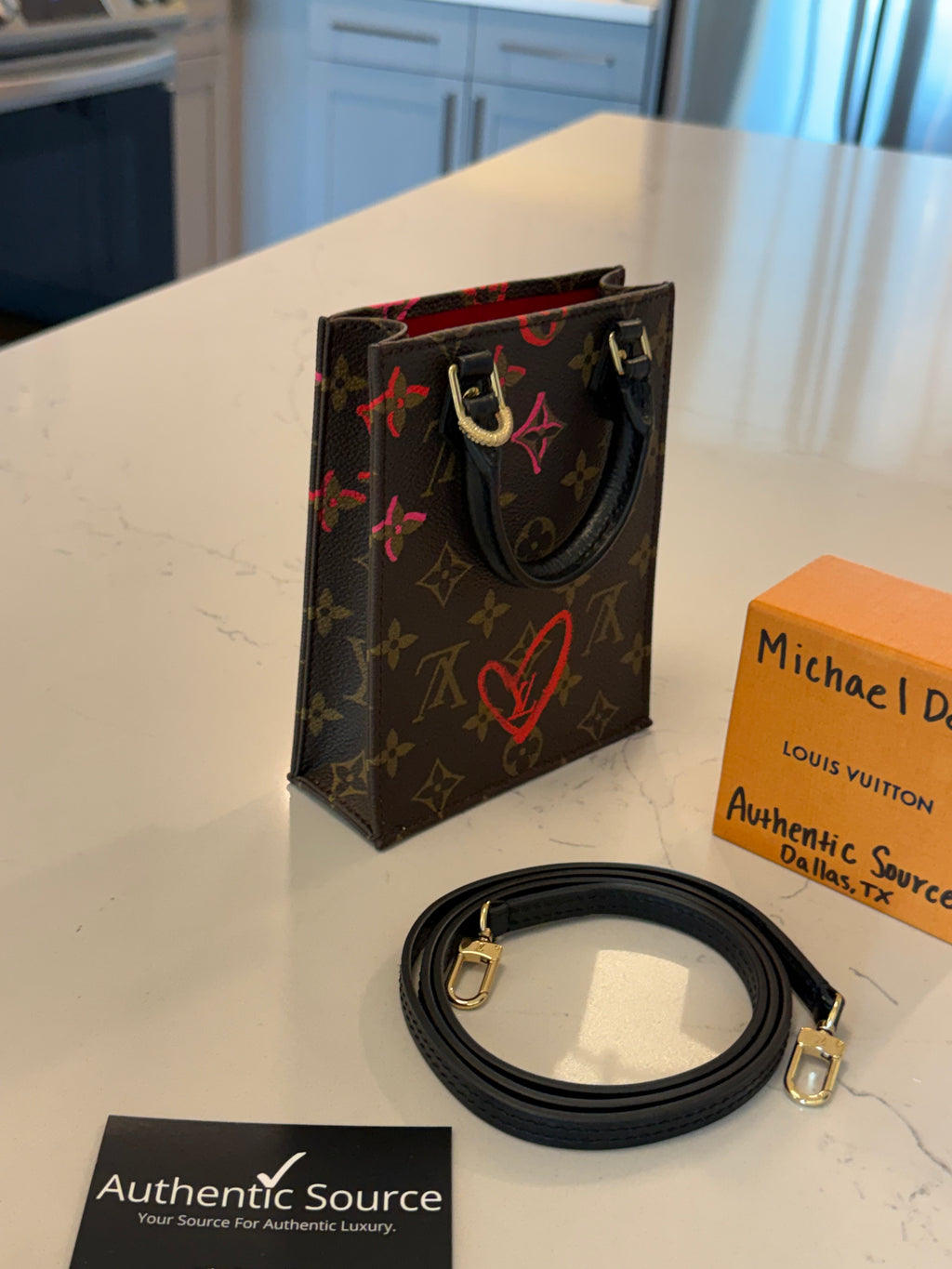 Louis Vuitton Fall in Love Sac Plat Petit - Limited Edition