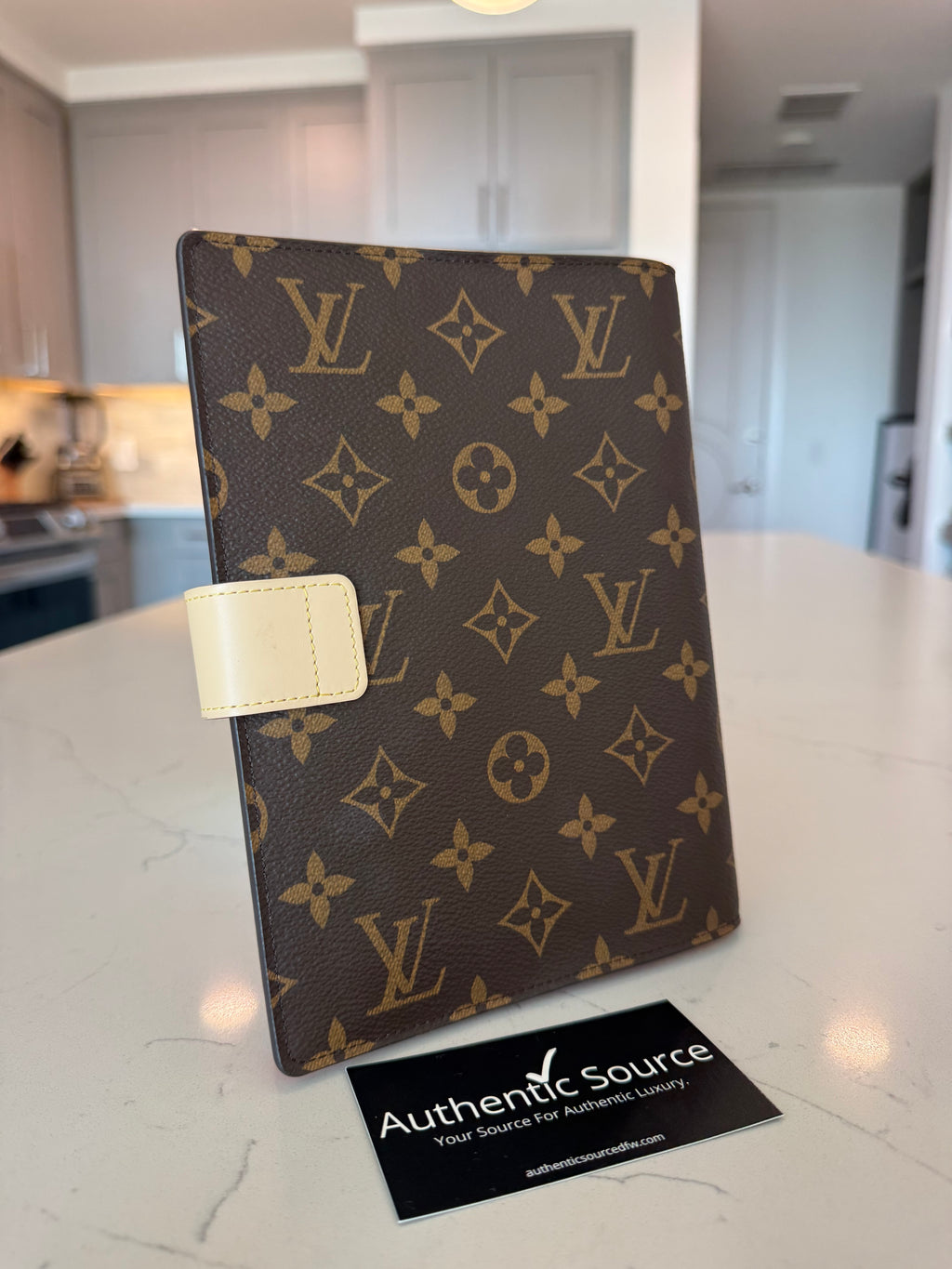 Louis Vuitton Notebook Cover Paul MM