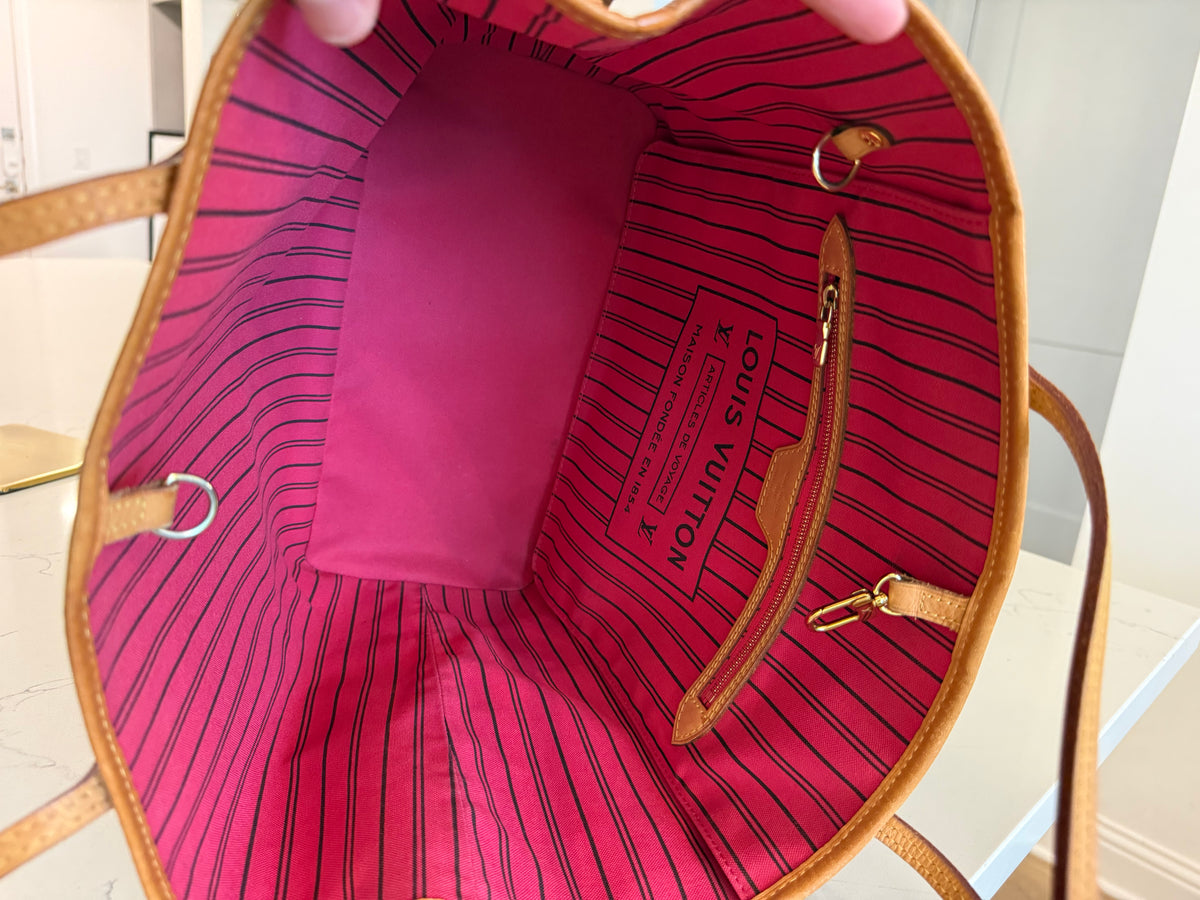 Louis Vuitton Neverfull MM Love Lock Limited Edition