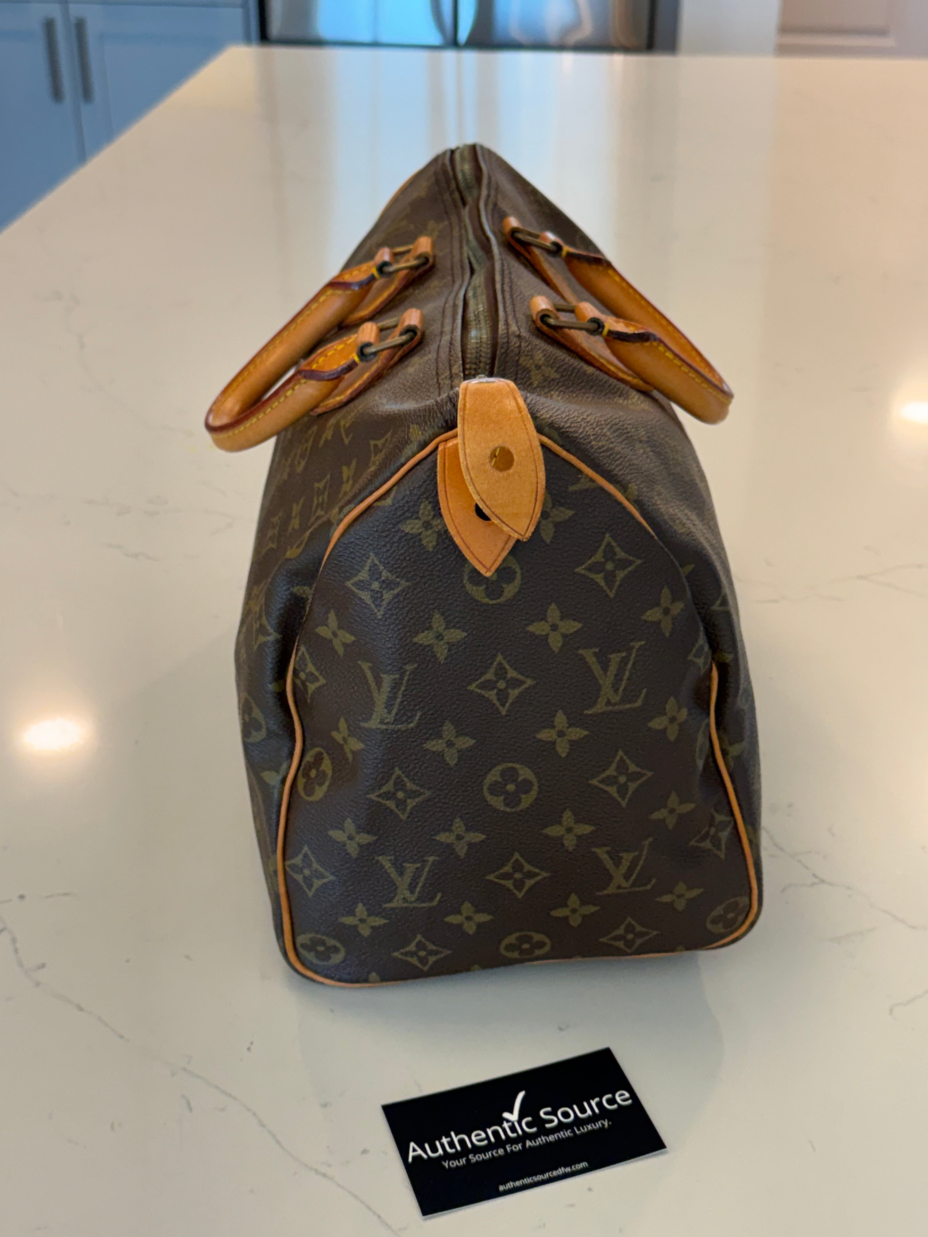 Louis Vuitton Speedy 35