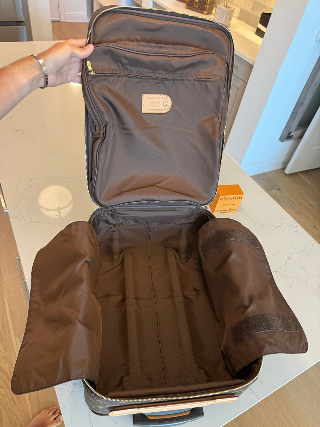 Louis Vuitton Pegase 45 Rolling Luggage