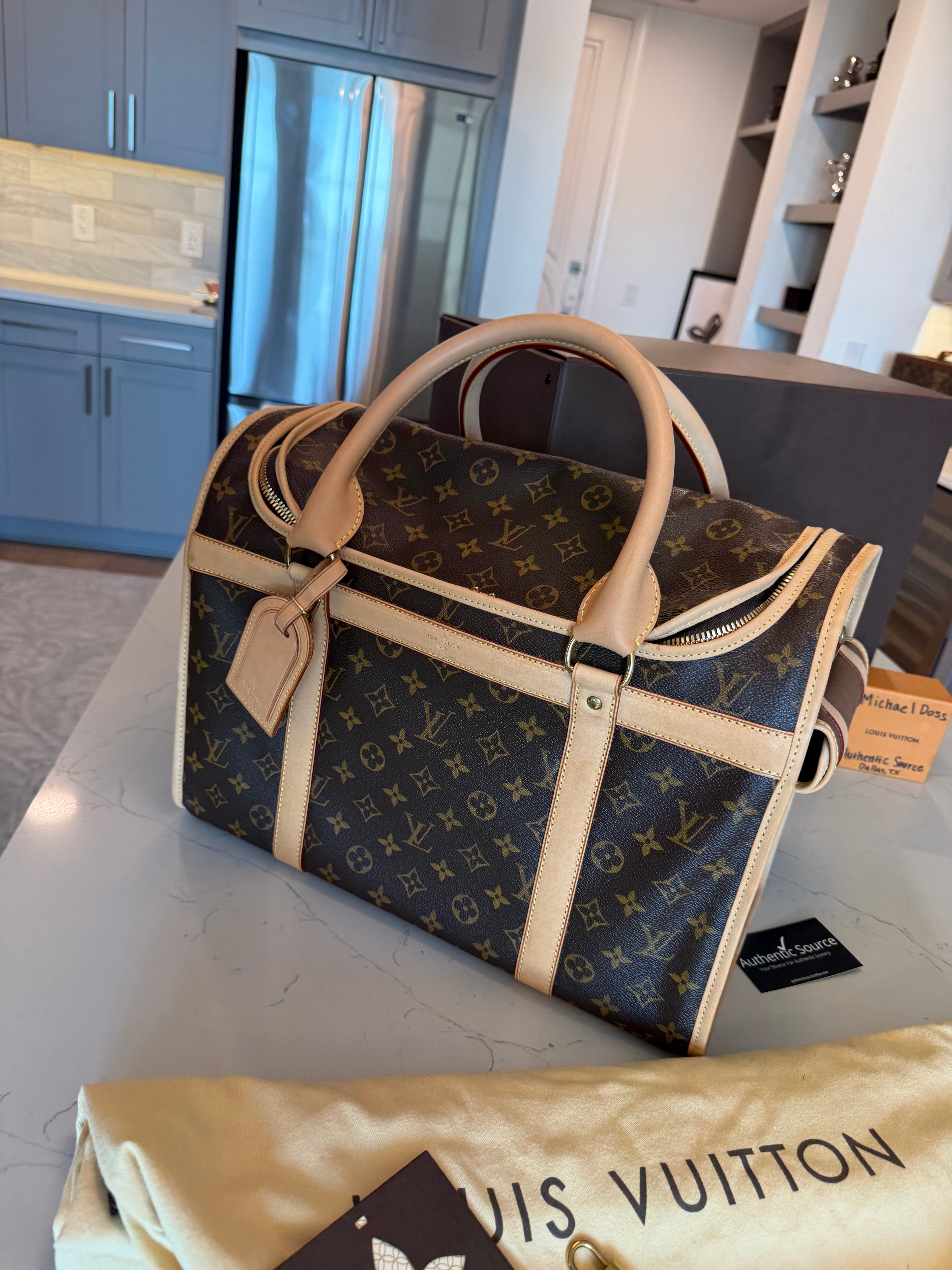 Louis Vuitton Sac Chein Pet Carrier