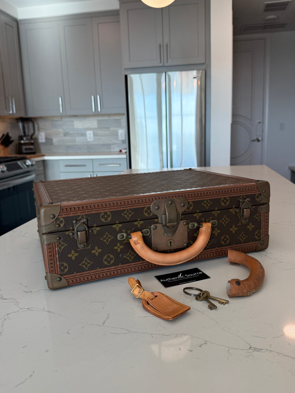 Louis Vuitton Cotteville 45
