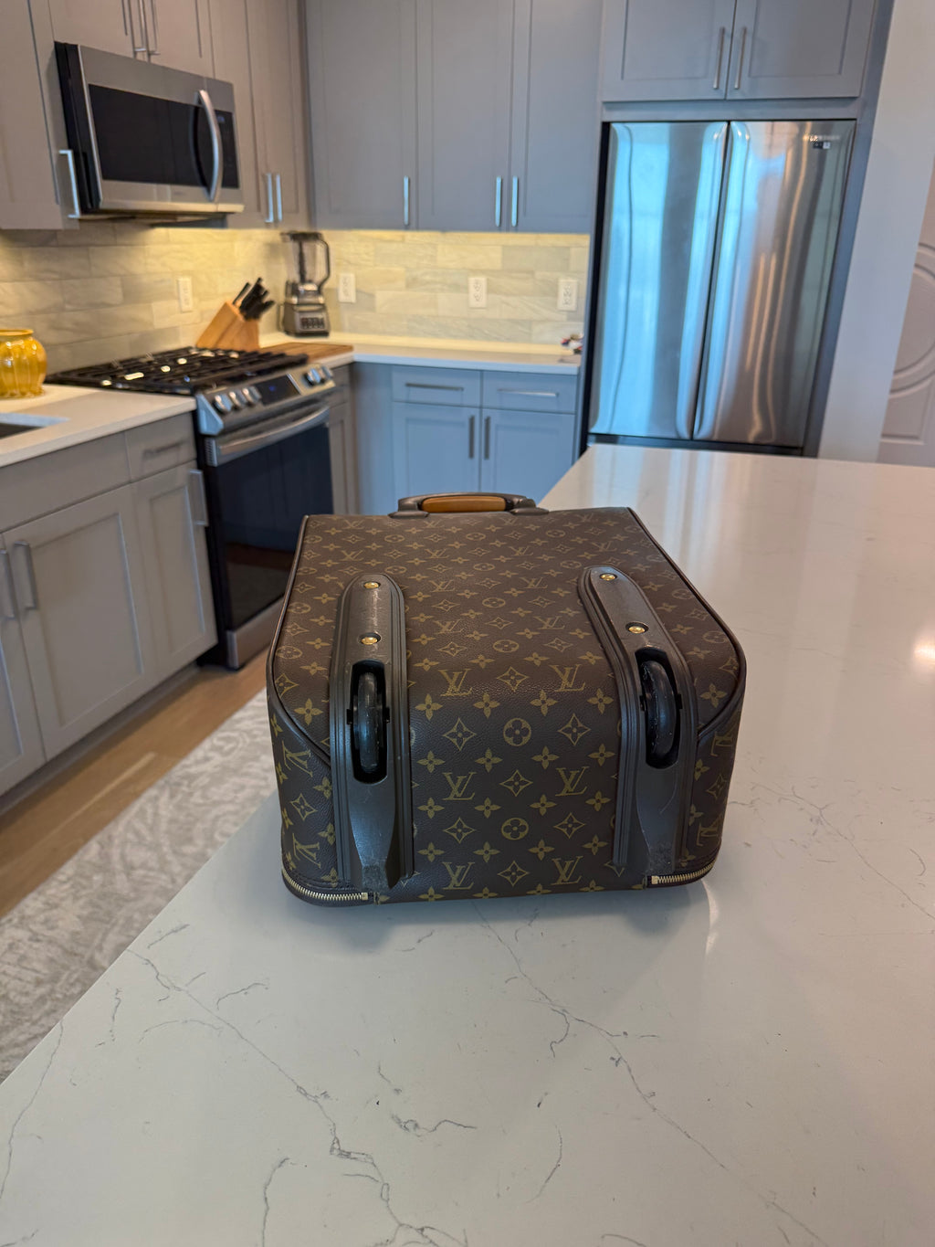 Louis Vuitton Pegase 45 Rolling Luggage