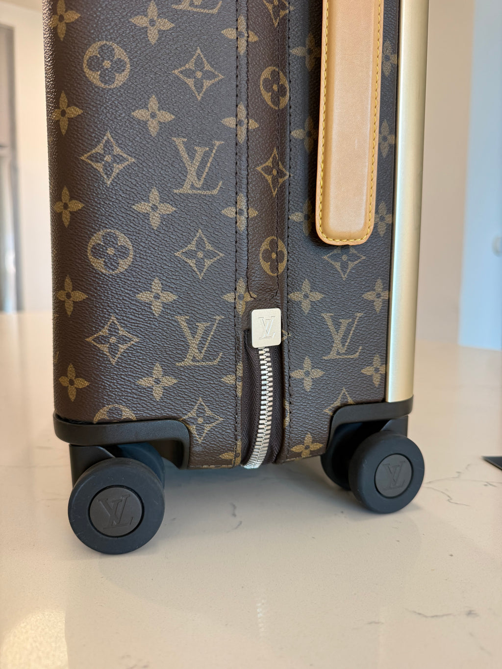 Louis Vuitton Horizon 50 Monogram