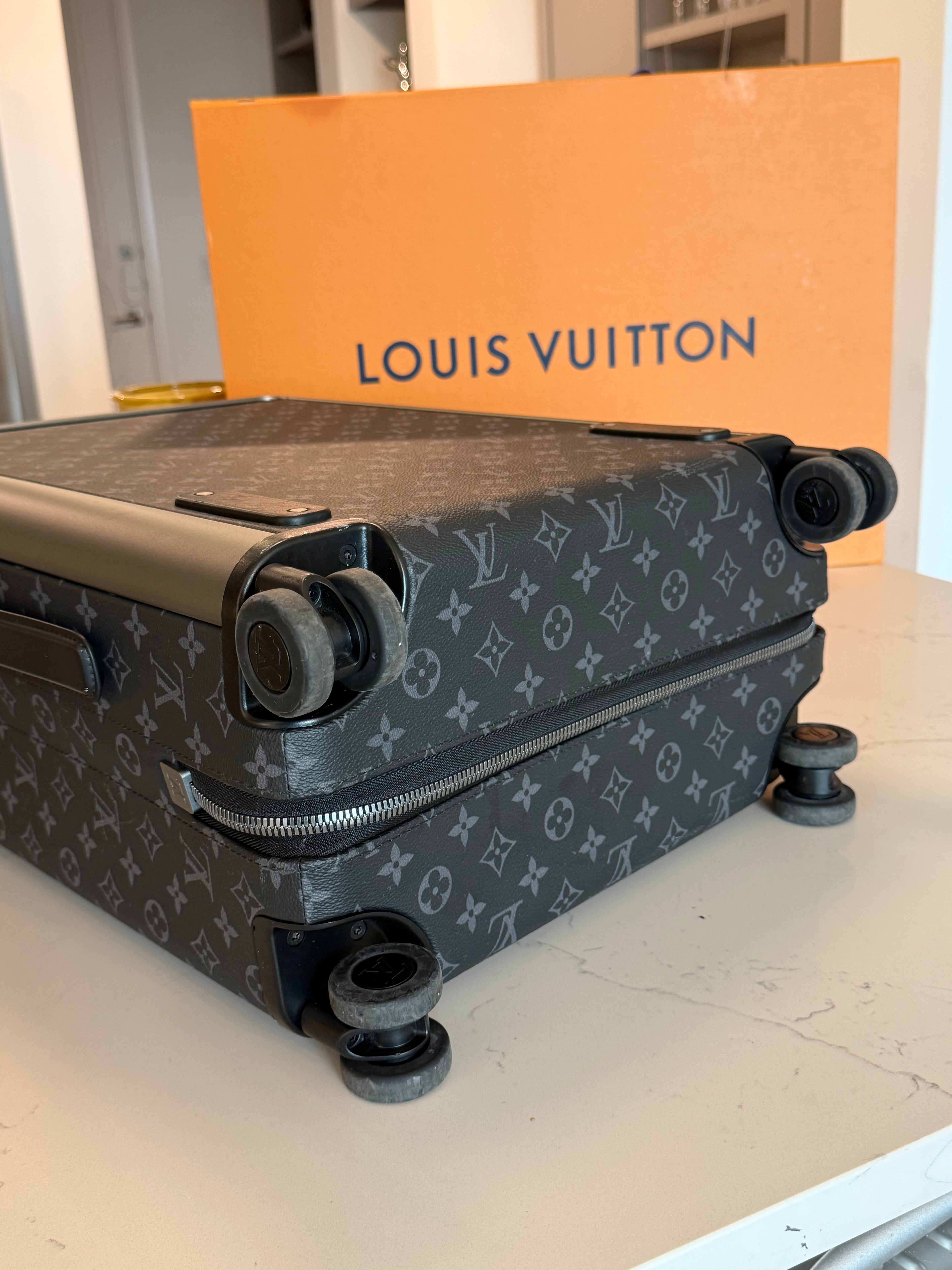 Louis Vuitton Horizon 55 Monogram Eclipse