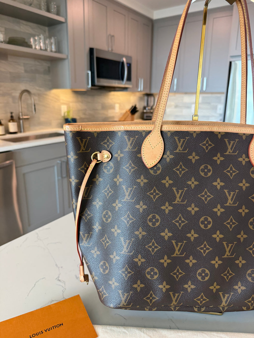 Louis Vuitton Neverfull MM