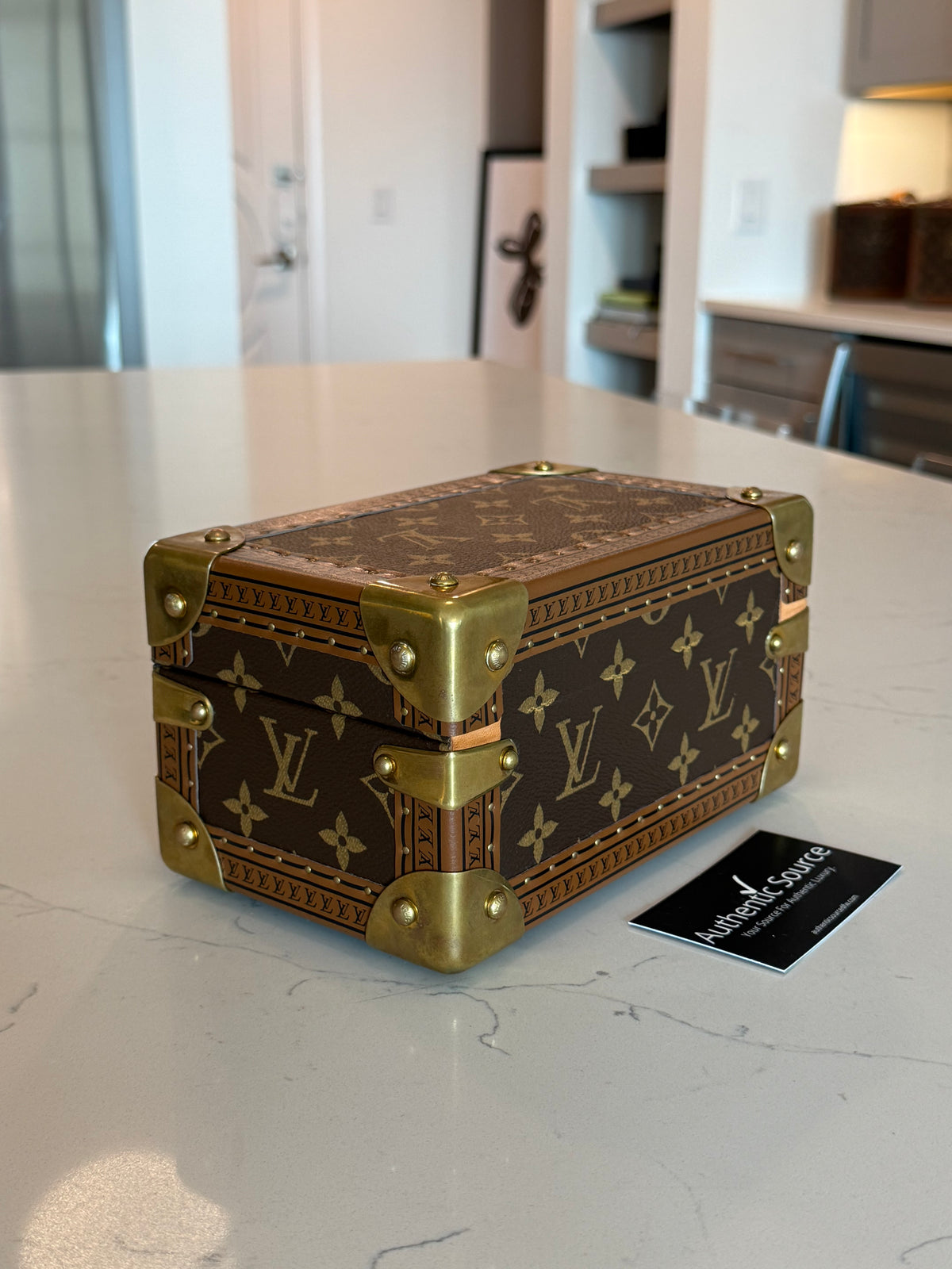 Louis Vuitton Coffret Tresor