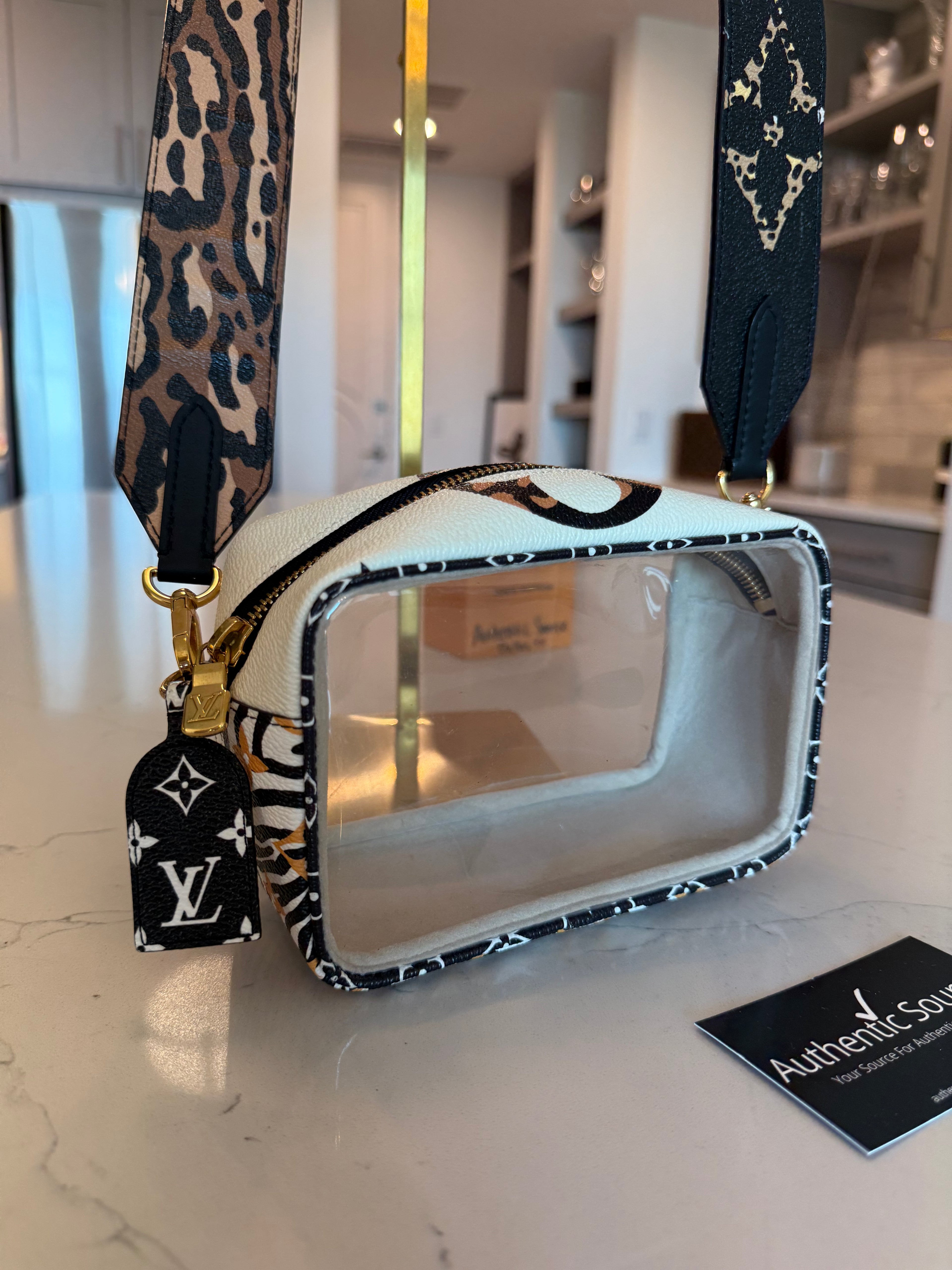 Louis Vuitton Beach Pouch Jungle Rare