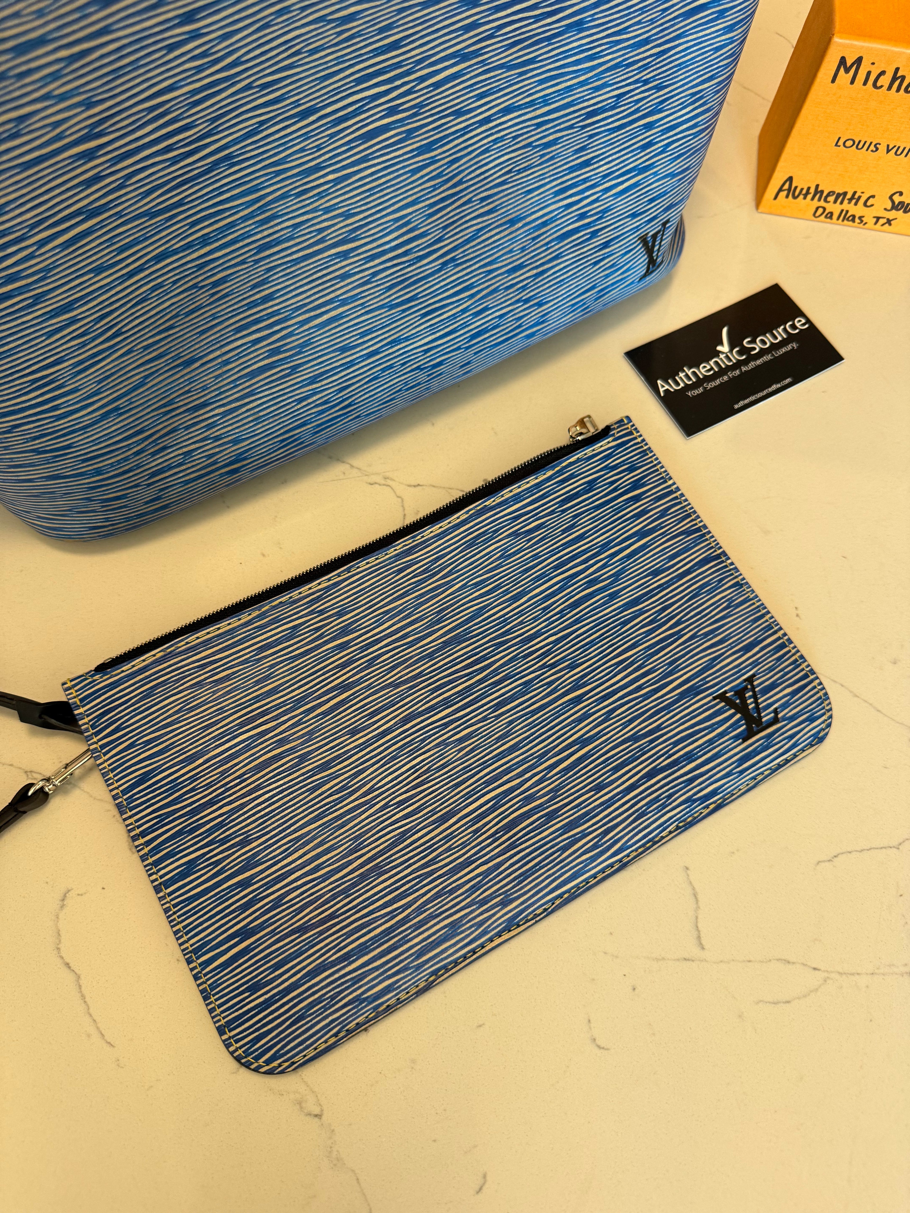 Louis Vuitton Neverfull MM with Pouch Epi Denim