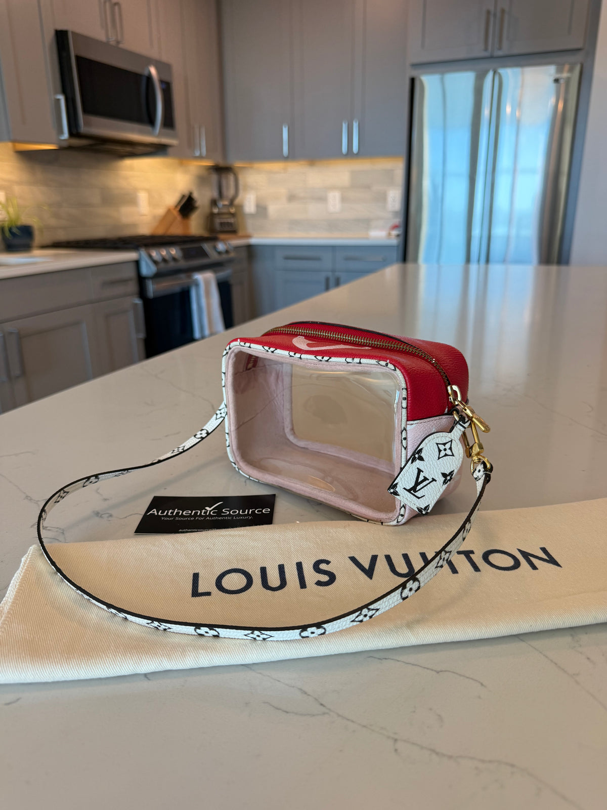 Louis Vuitton Beach Pouch Red Giant Monogram Rare
