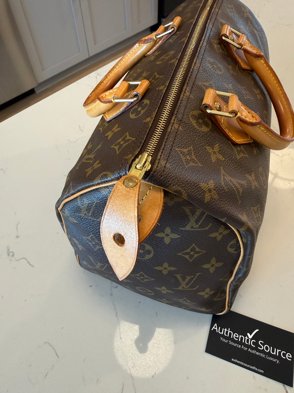 Louis Vuitton Speedy 30