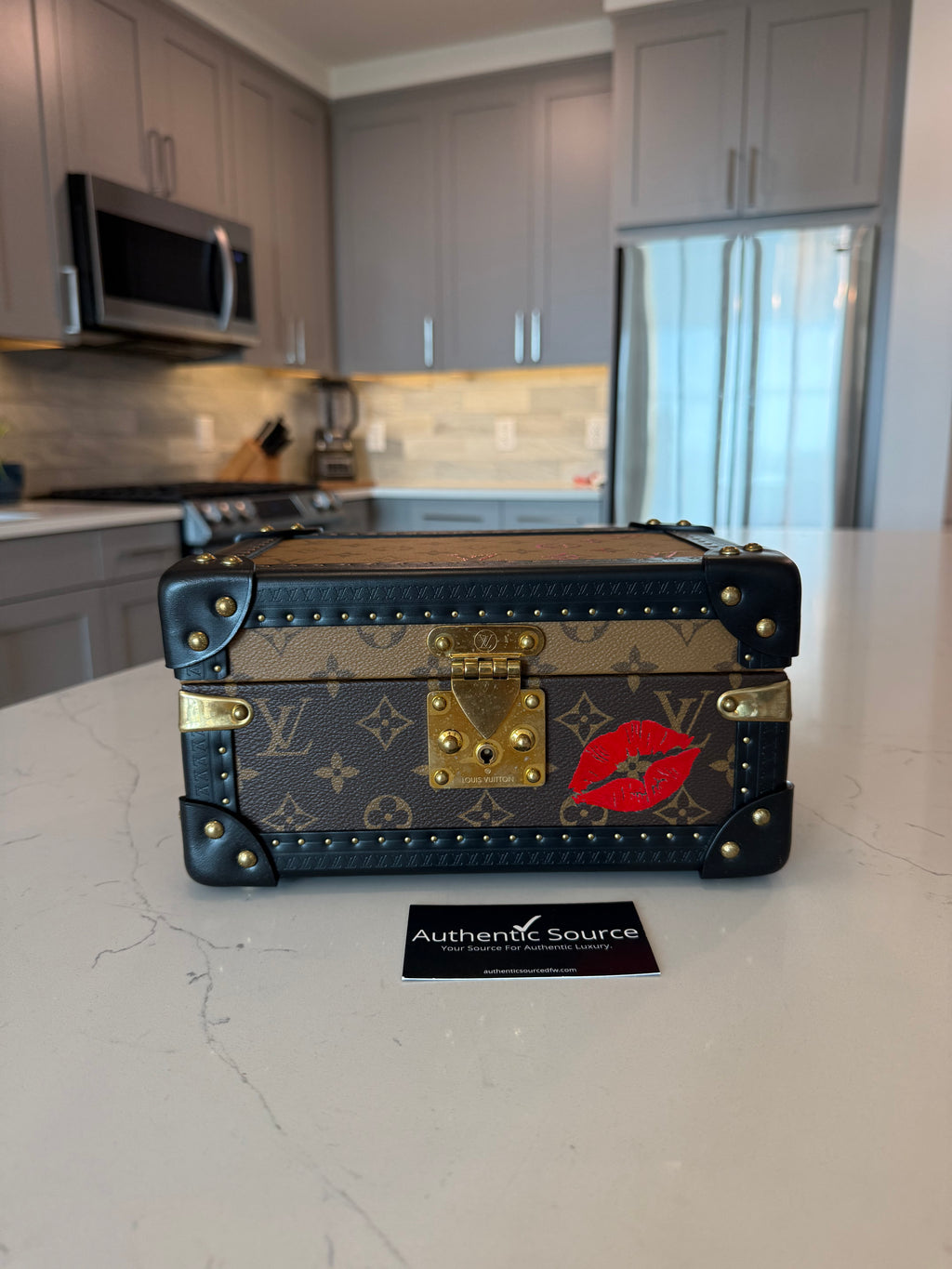 Louis Vuitton Coffret Tresor 24 Trunk Reverse Monogram