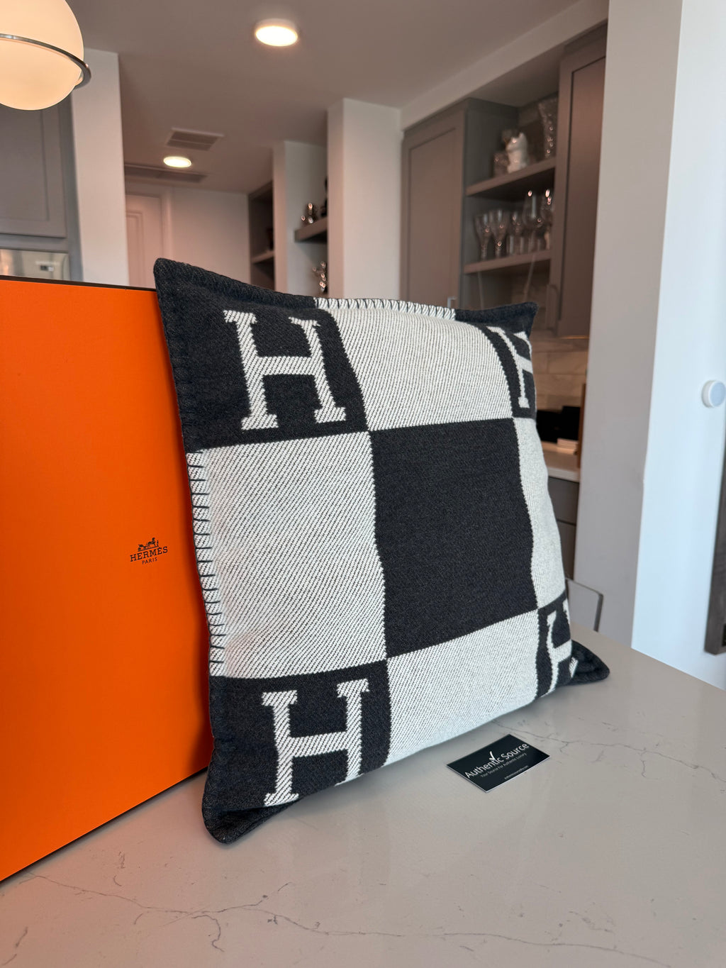Hermes Avalon Pillow, Large Model