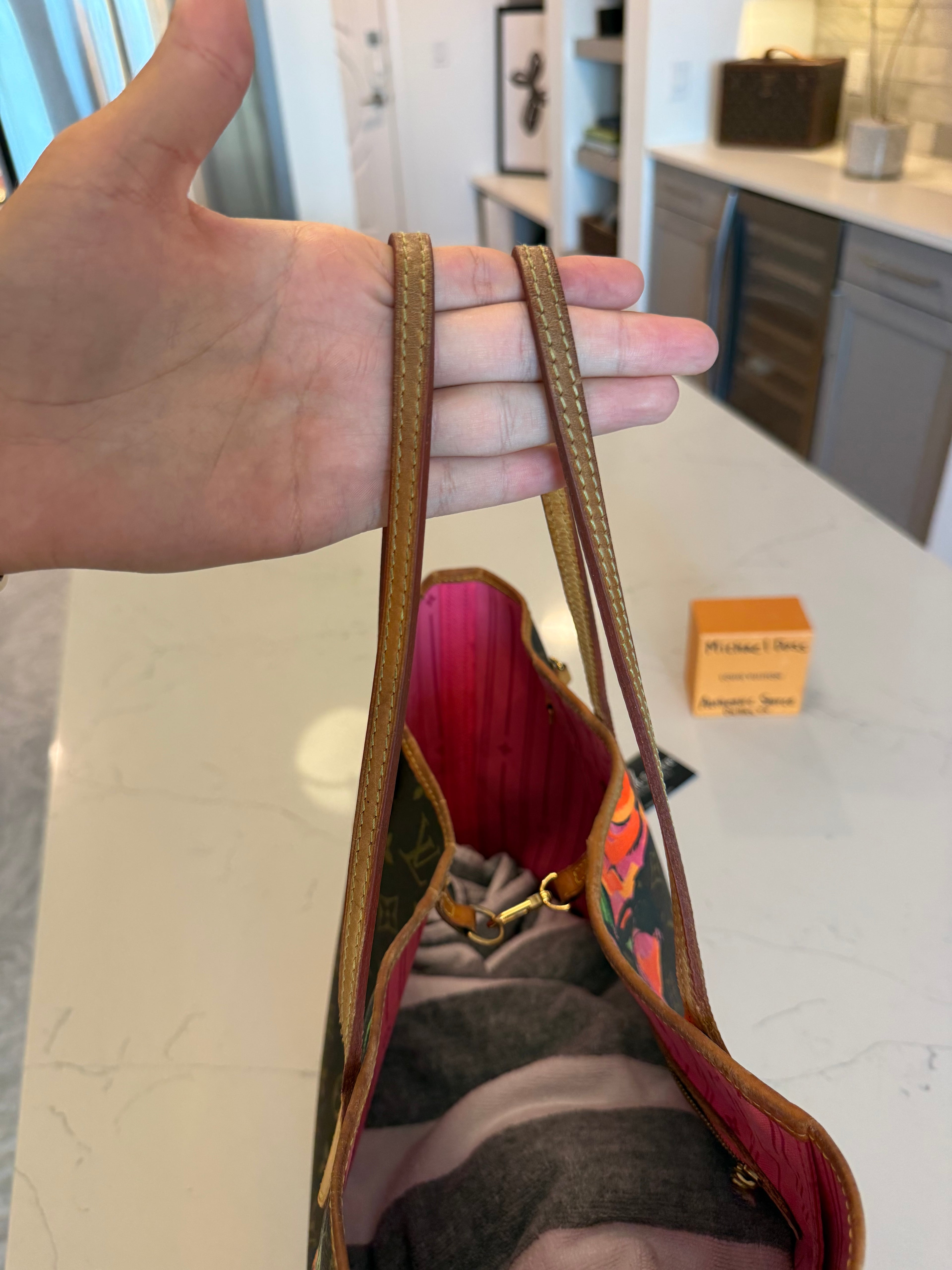 Louis Vuitton Neverfull MM Roses