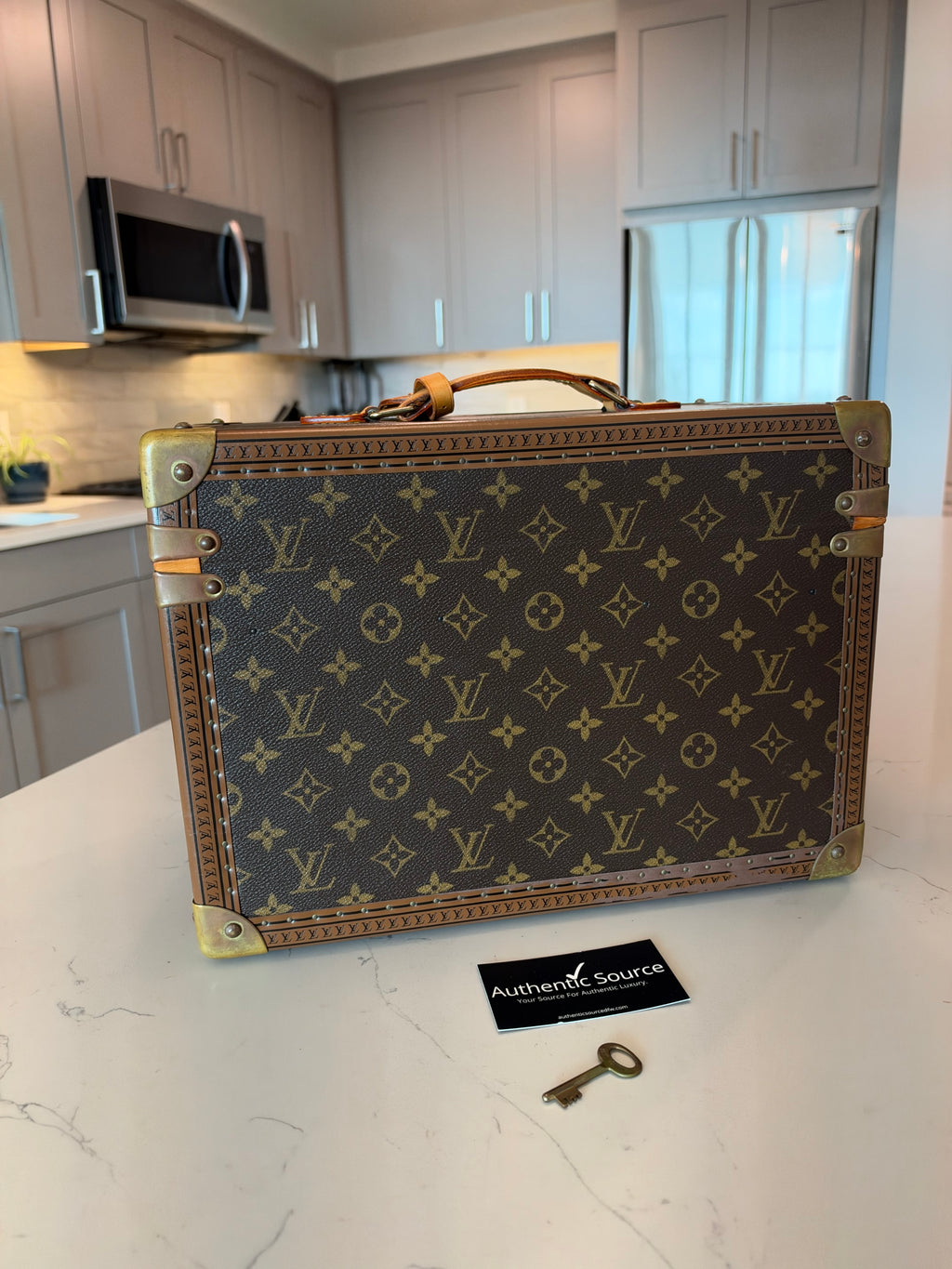 Louis Vuitton Boite Pharmacie Trunk