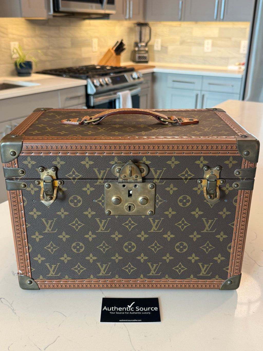 Louis Vuitton Boite Pharmacie Trunk
