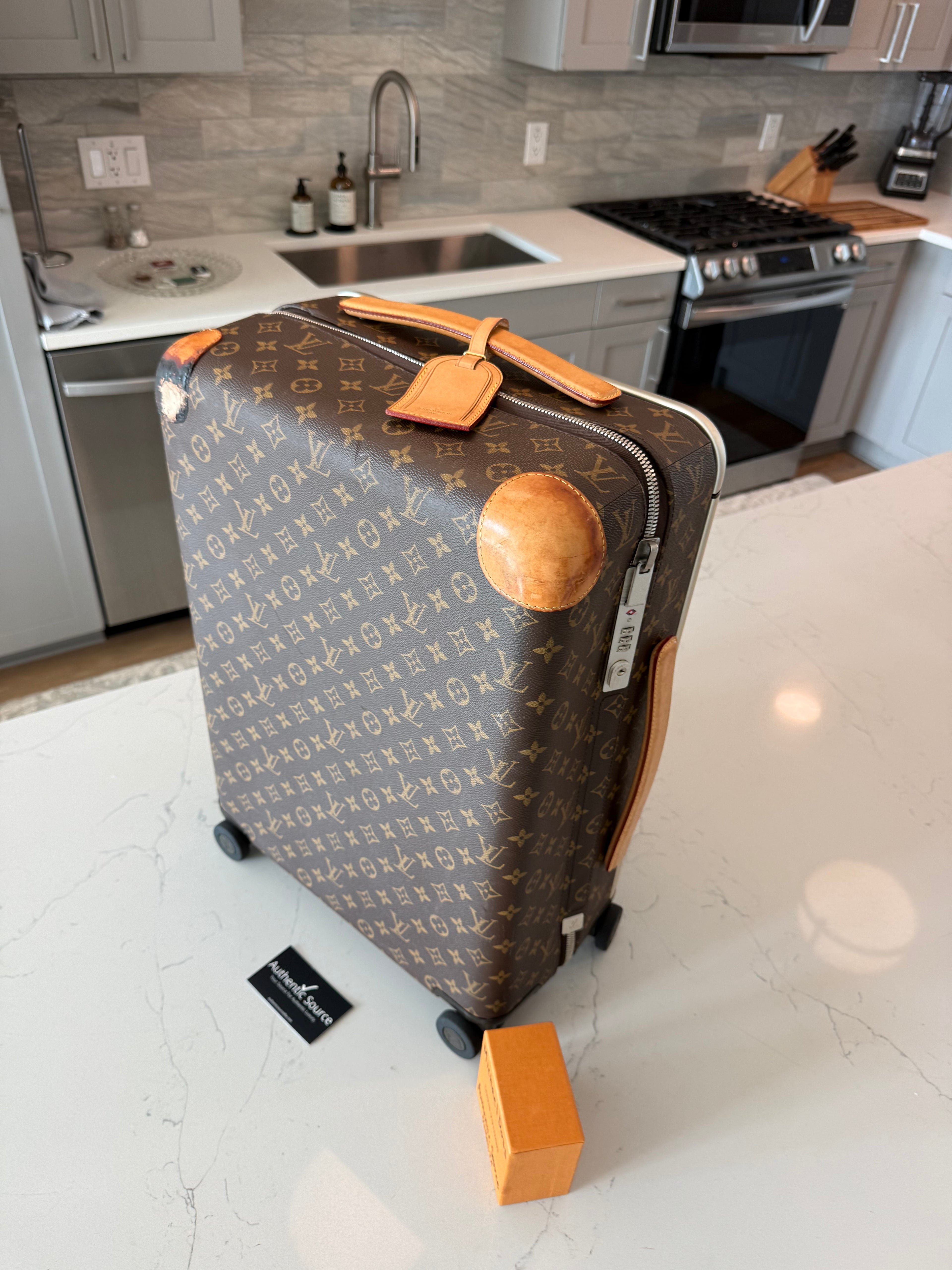 Louis Vuitton Horizon 55 Monogram