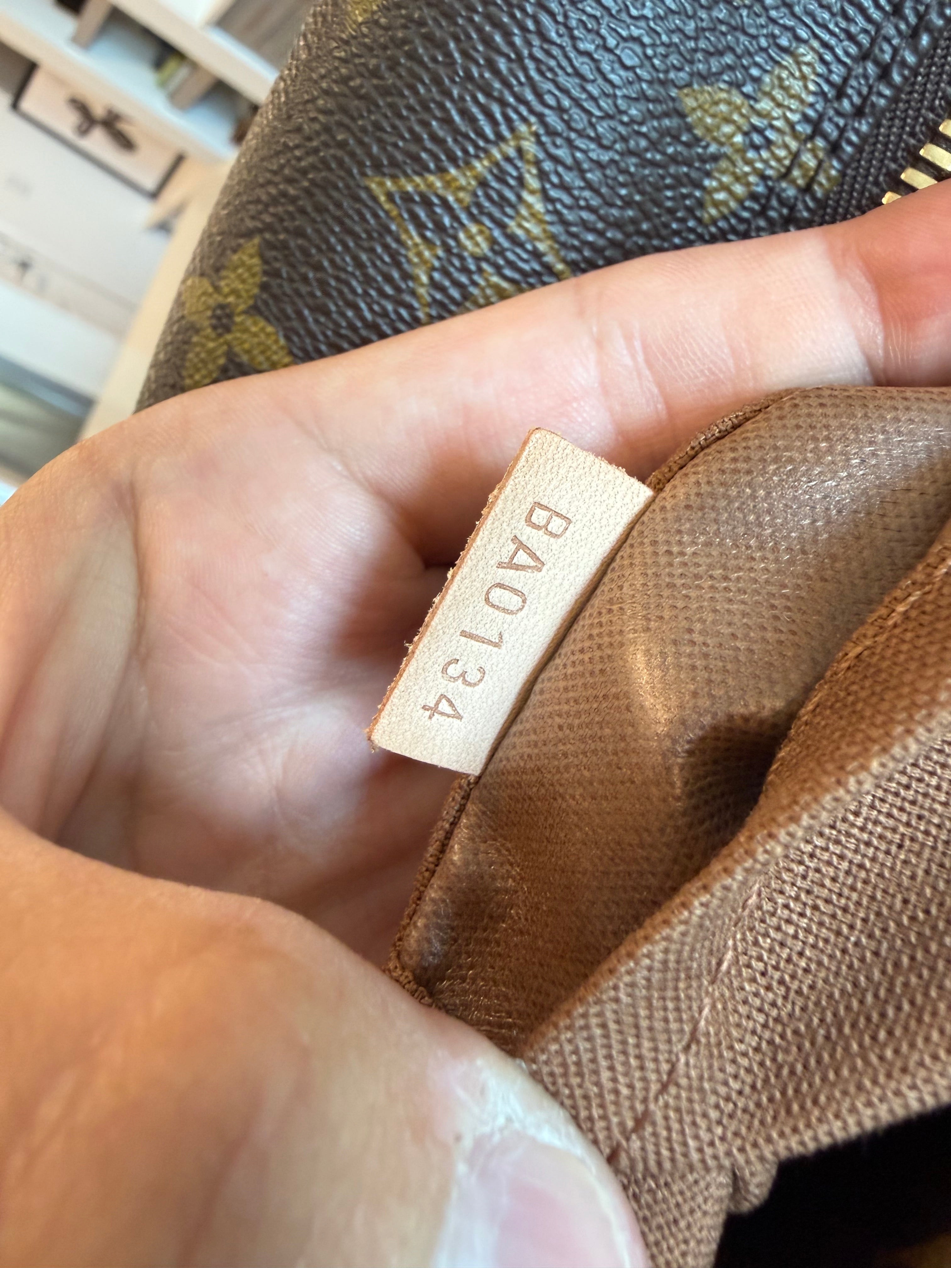 Louis Vuitton Eole Rolling Duffle