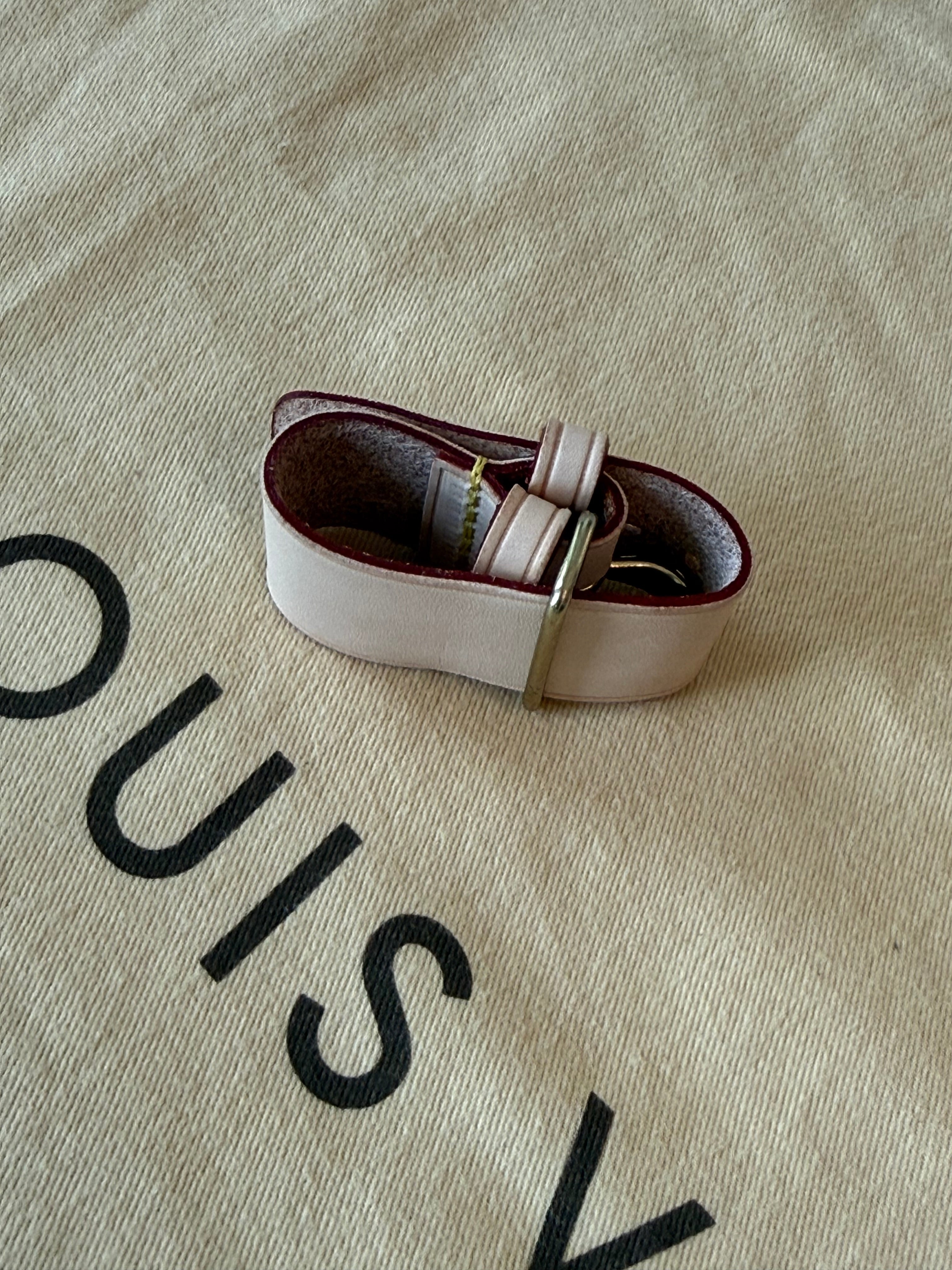 Louis Vuitton Poignet Handle Holder