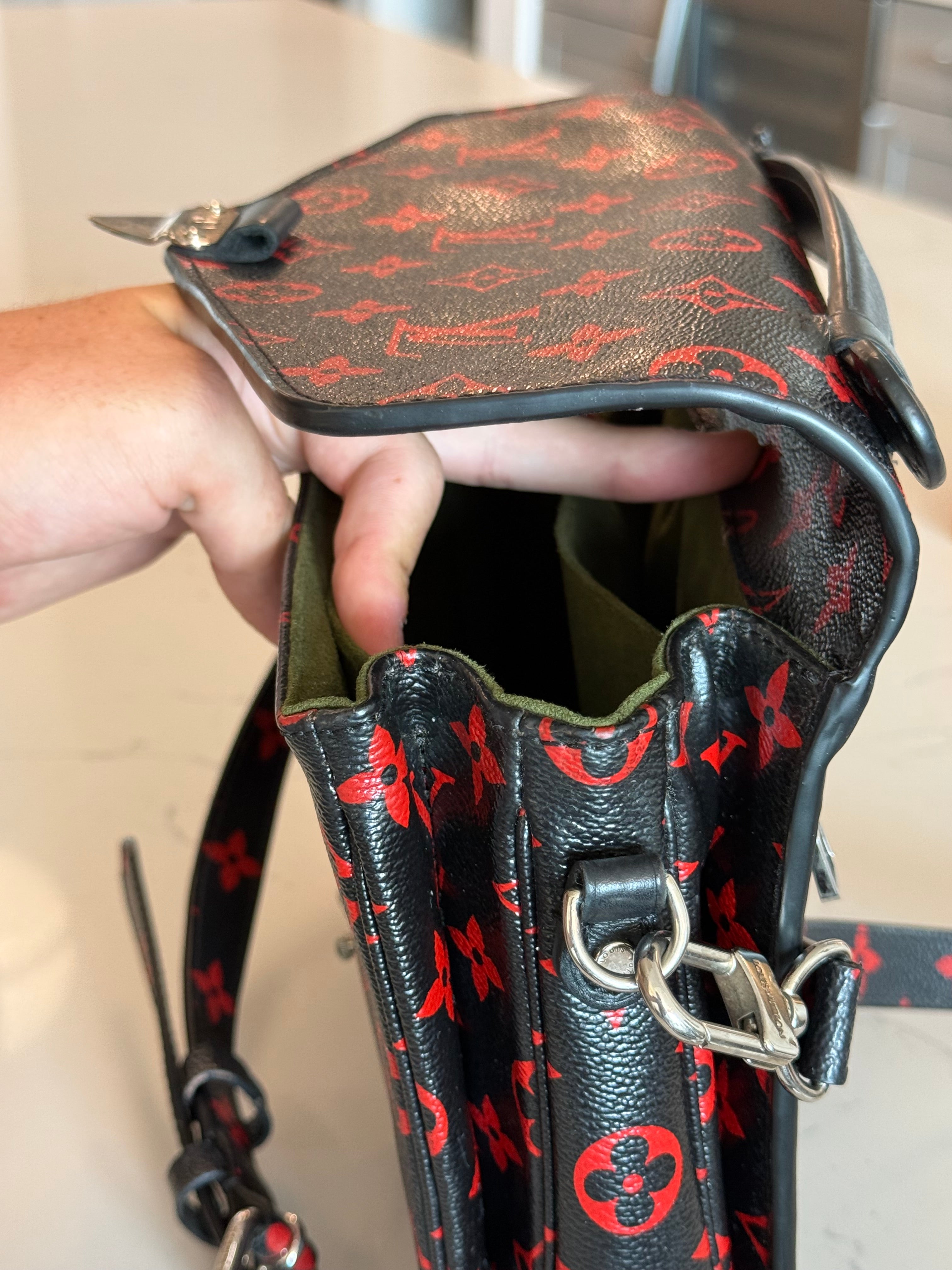 Louis Vuitton Pouchette Métis Infrarouge Limited Edition