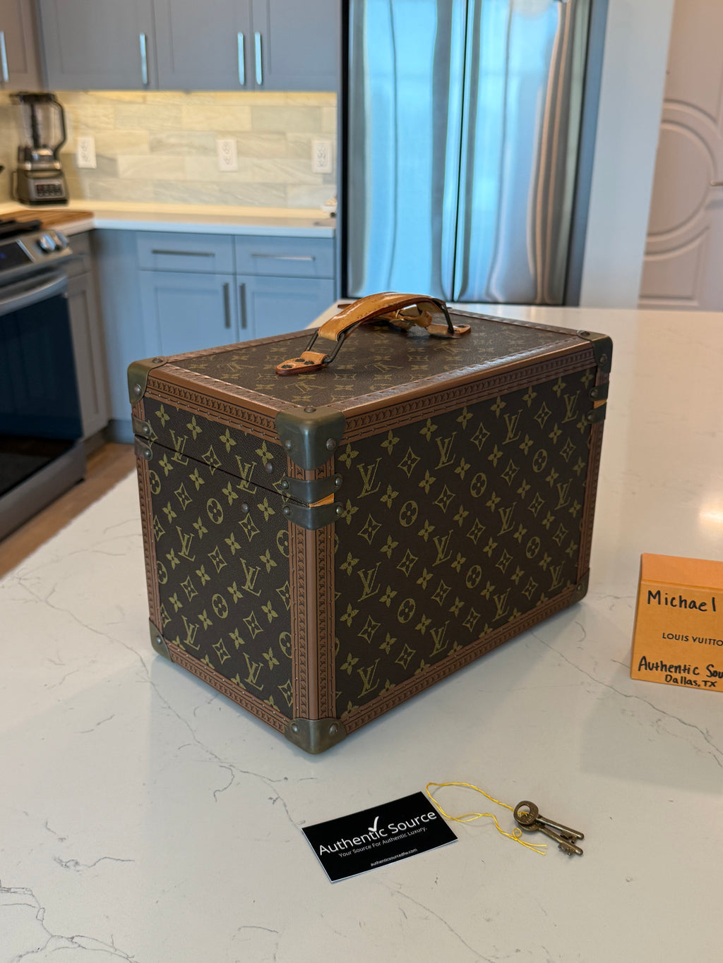 Louis Vuitton Boite Pharmacie Trunk
