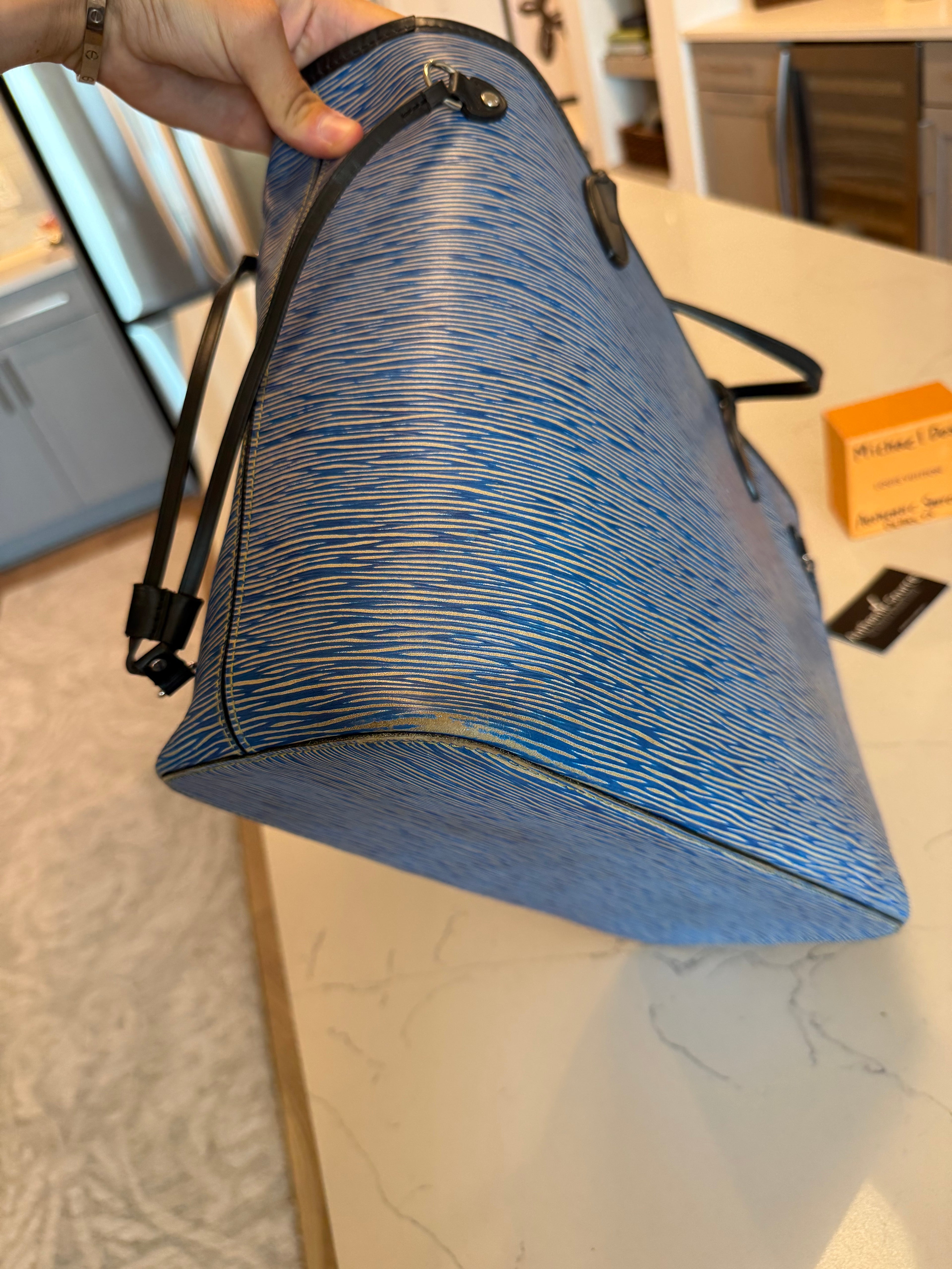 Louis Vuitton Neverfull MM with Pouch Epi Denim