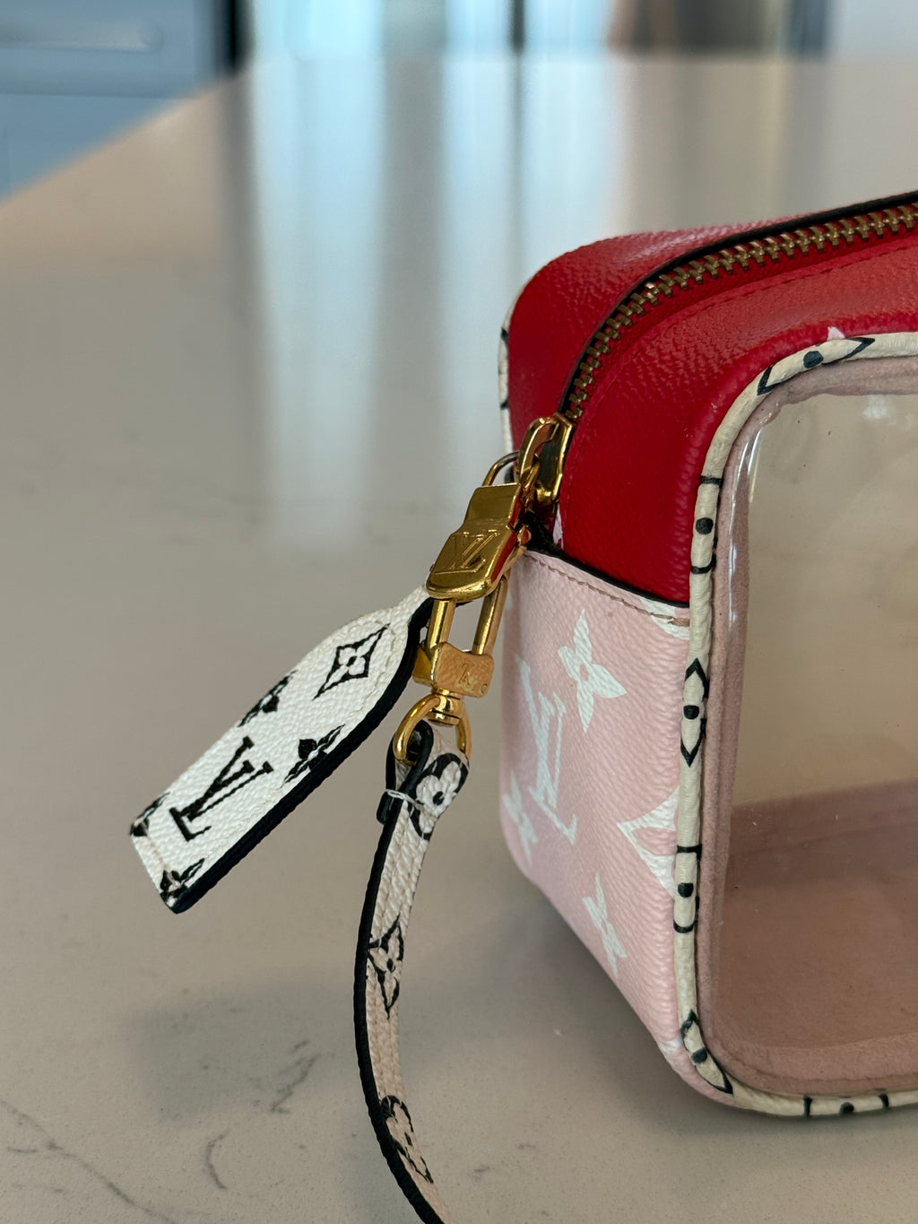 Louis Vuitton Beach Pouch Red Giant Monogram Rare