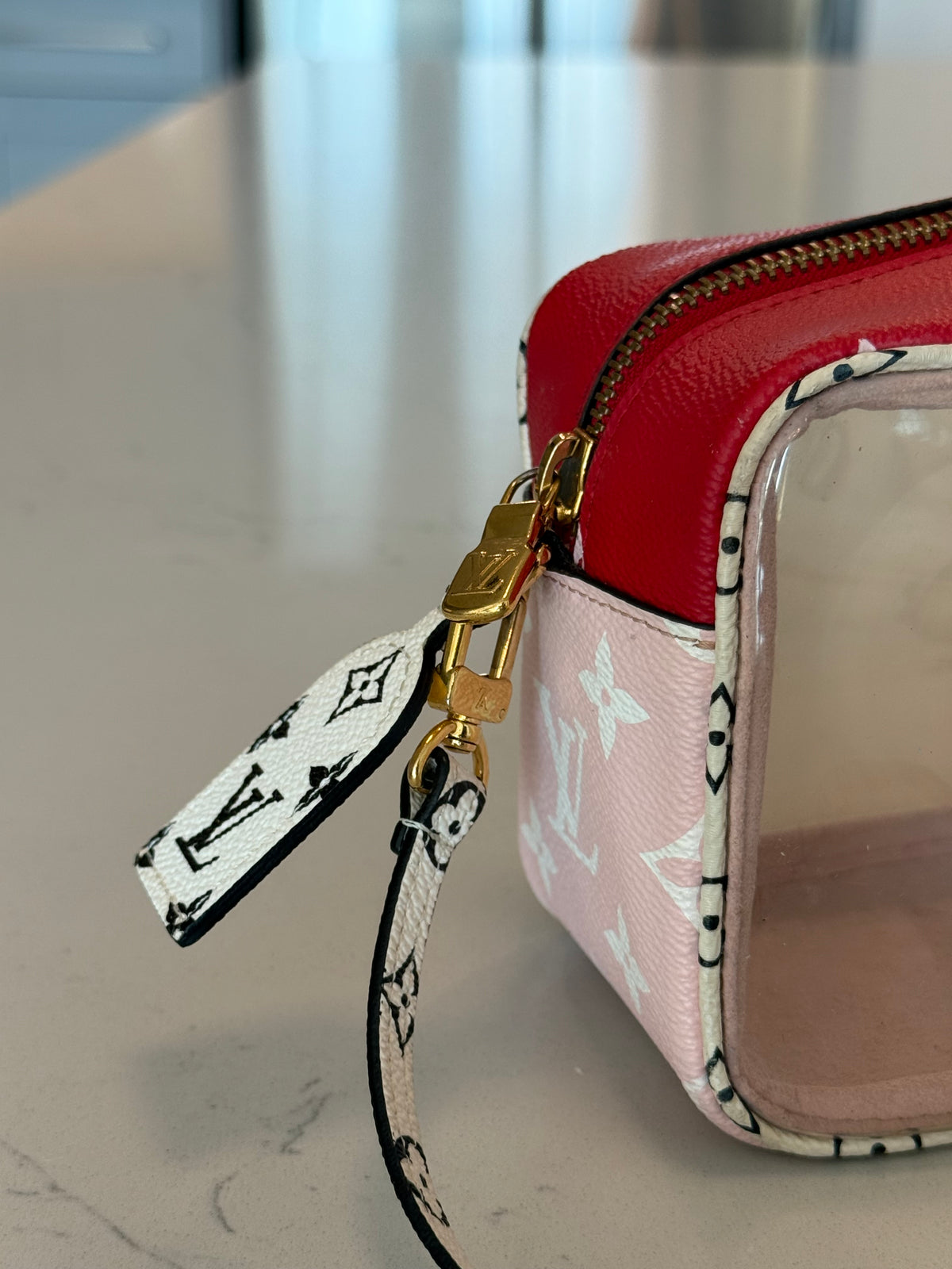 Louis Vuitton Beach Pouch Red Giant Monogram Rare