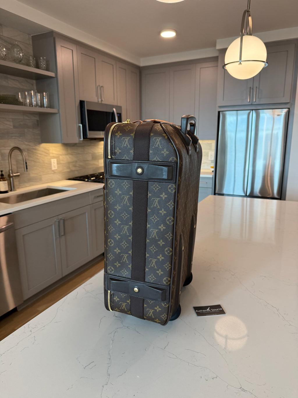 Louis Vuitton Pegase 55 Carry On