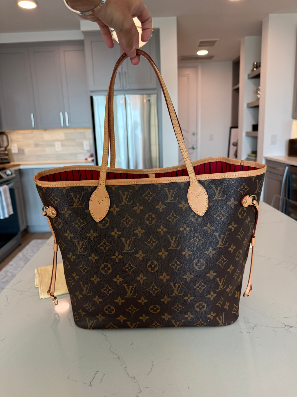 Louis Vuitton Neverfull MM