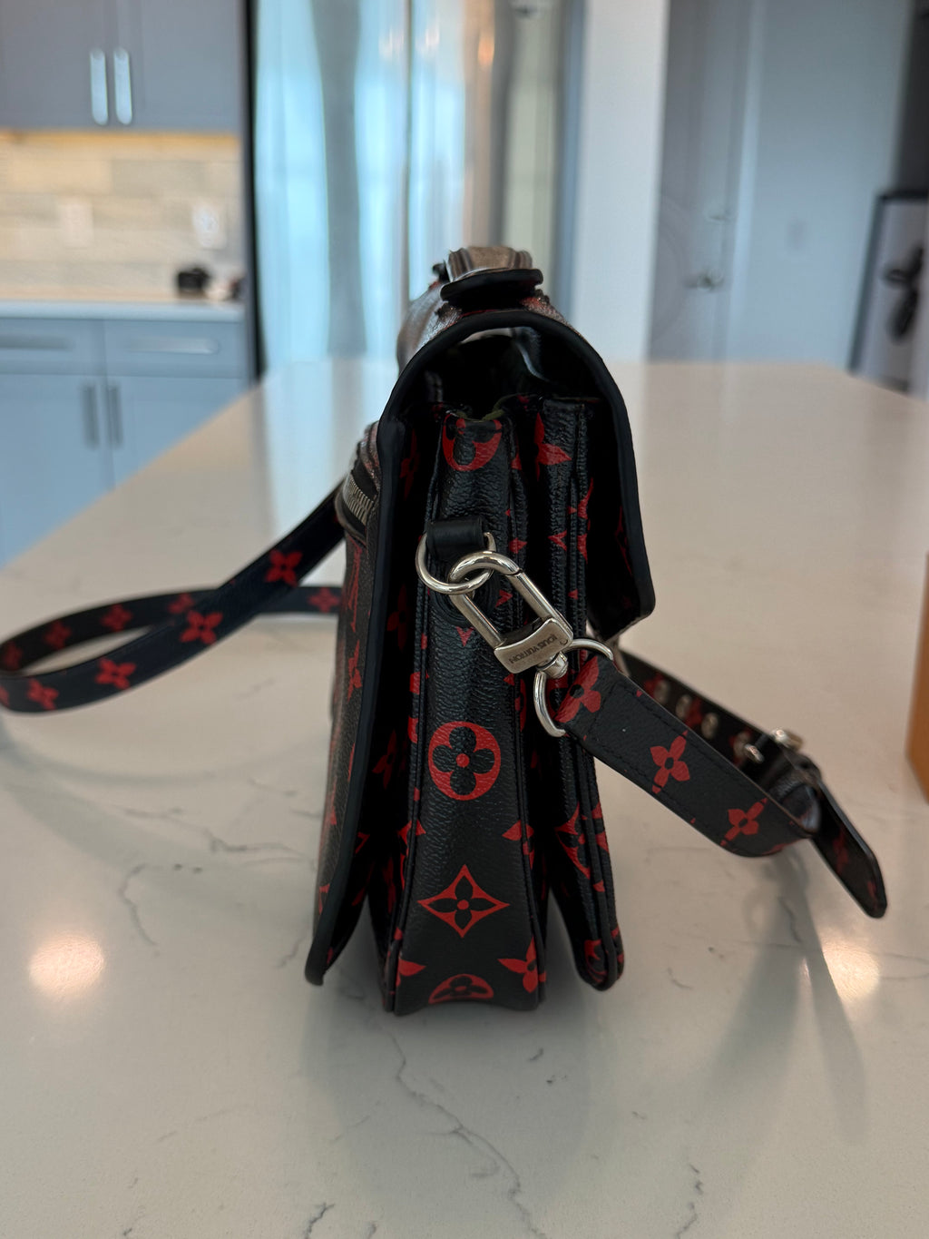 Louis Vuitton Pouchette Métis Infrarouge Limited Edition