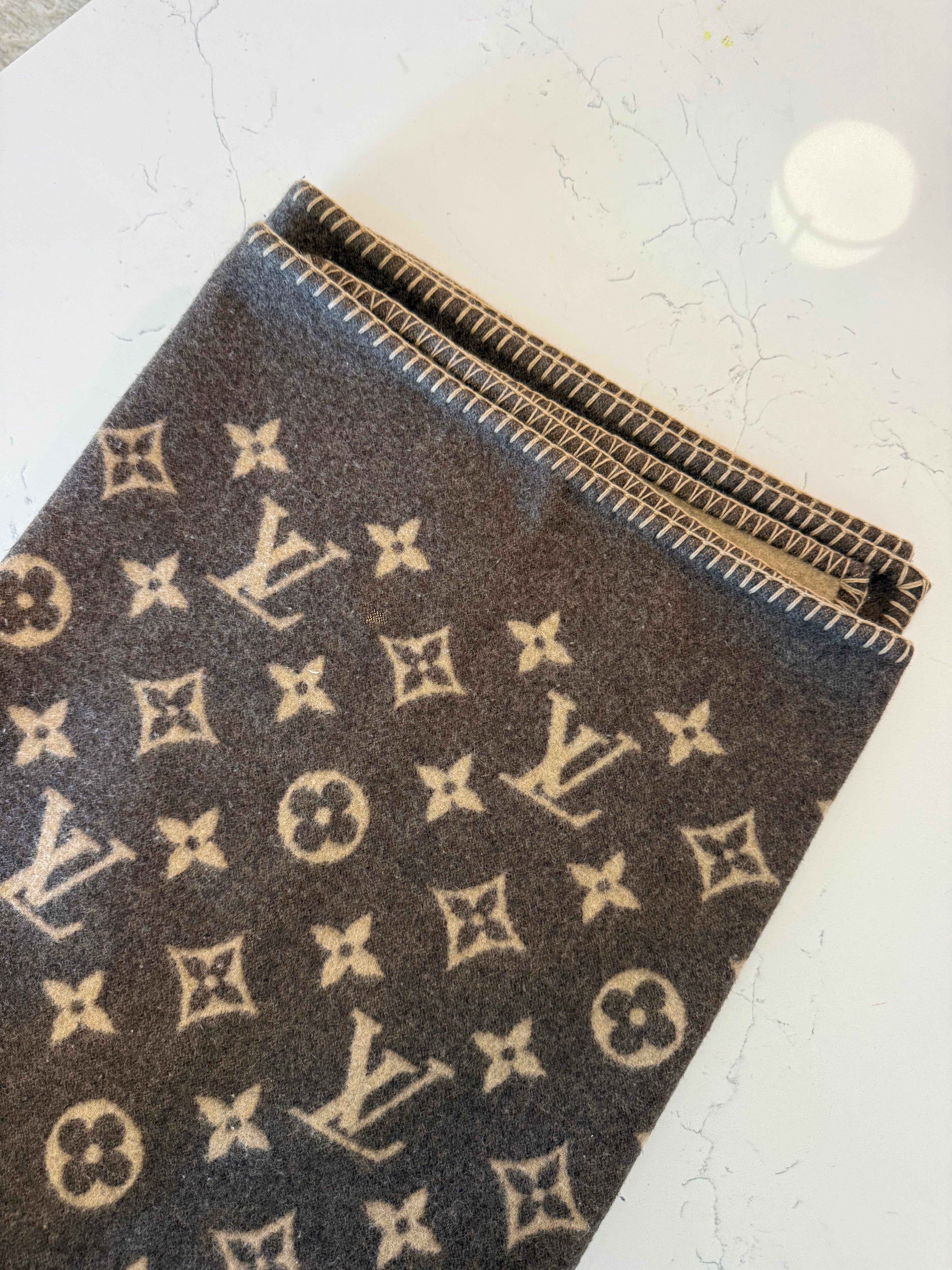 Louis Vuitton Neo Monogram Blanket